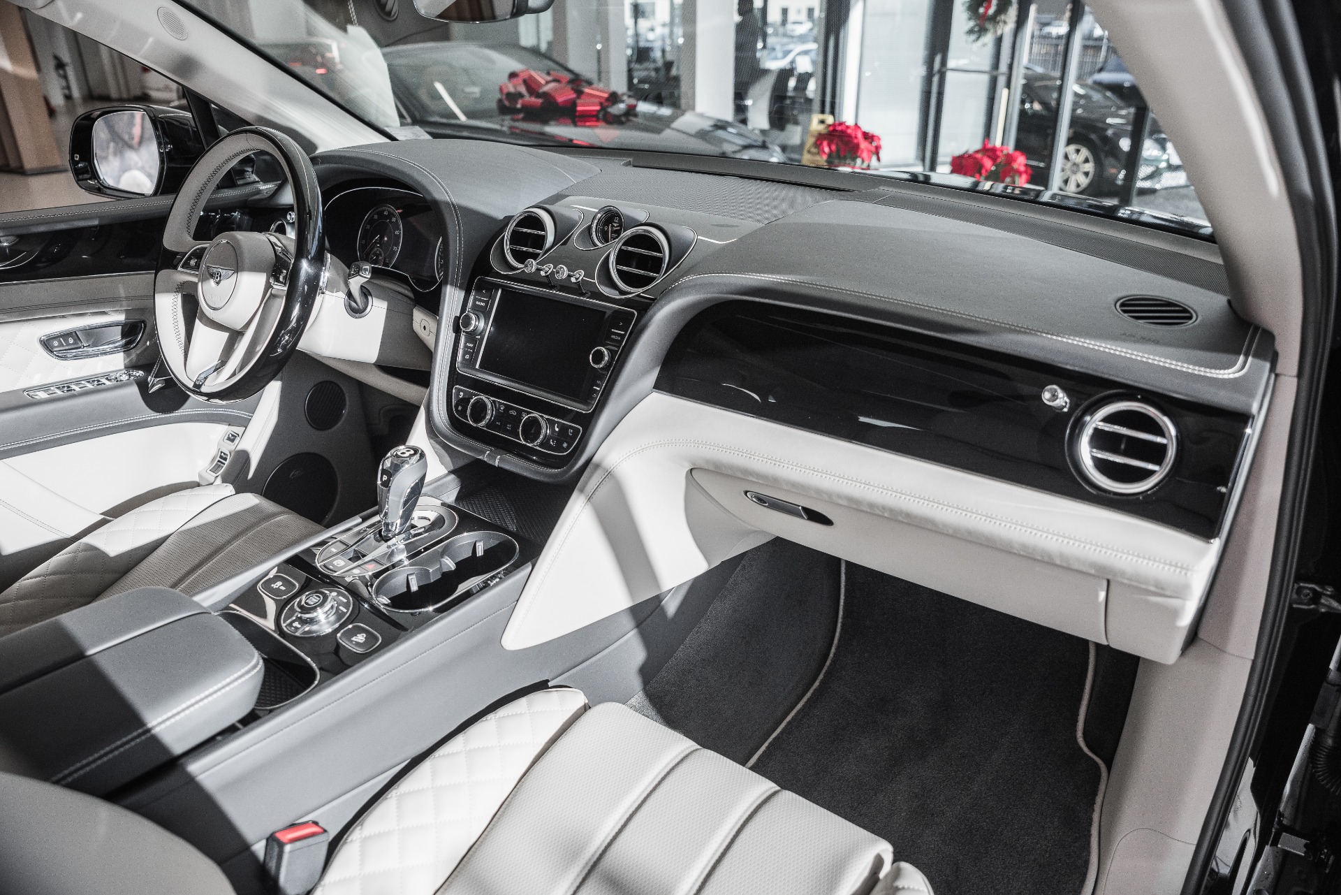 New 2020 Bentley Bentayga V8 | St. Petersburg, FL