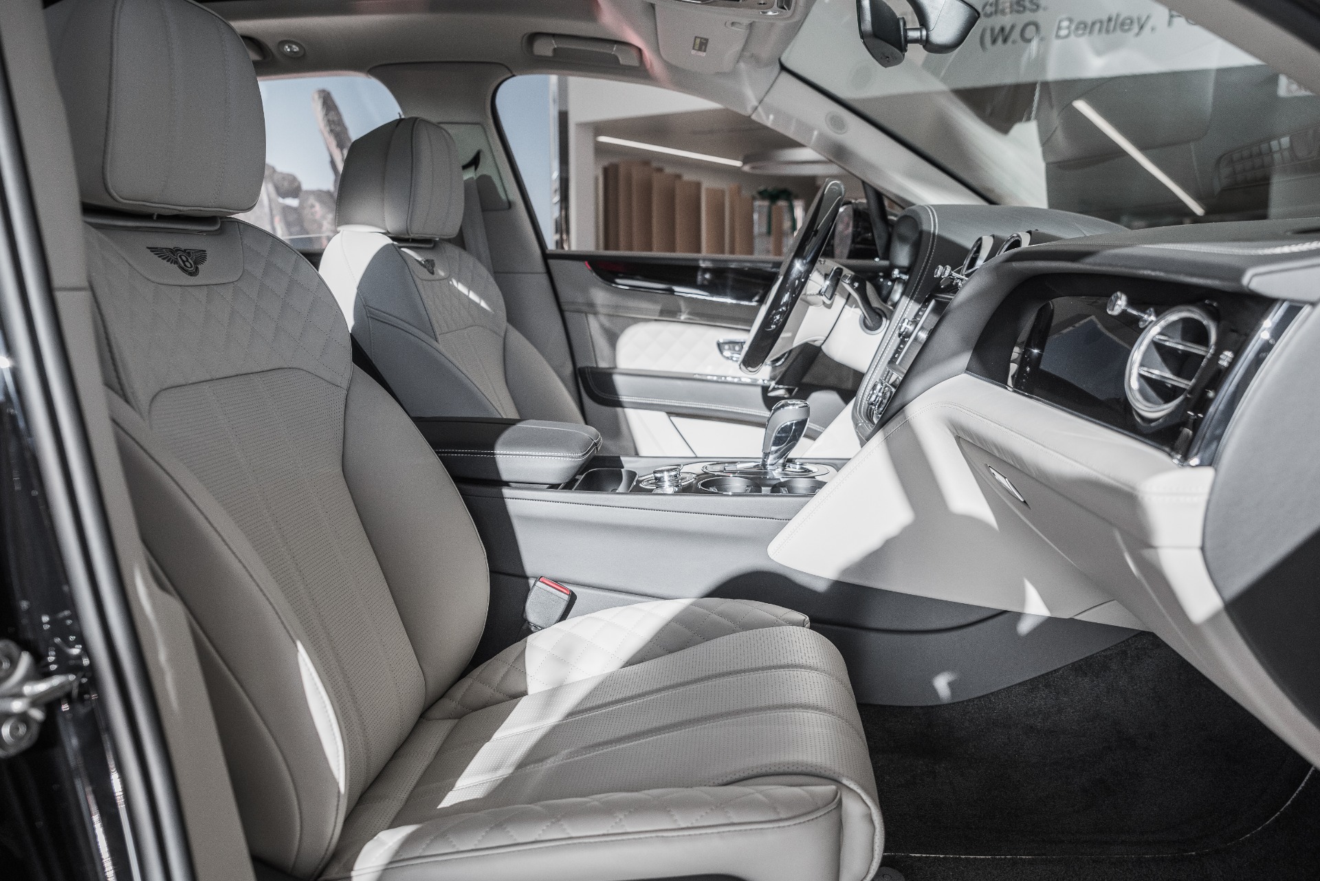 New 2020 Bentley Bentayga V8 | St. Petersburg, FL