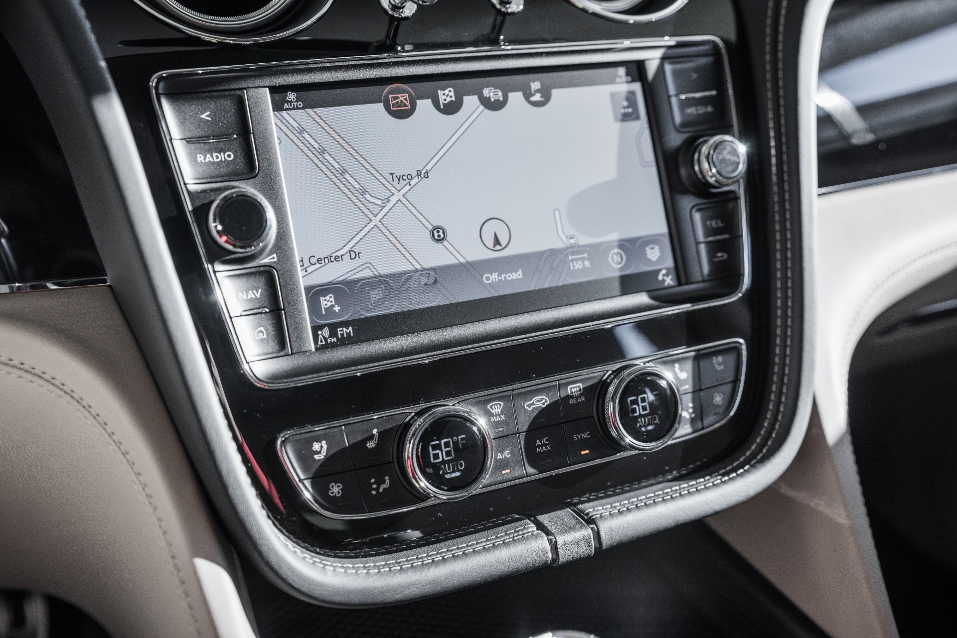 New 2020 Bentley Bentayga V8 | St. Petersburg, FL