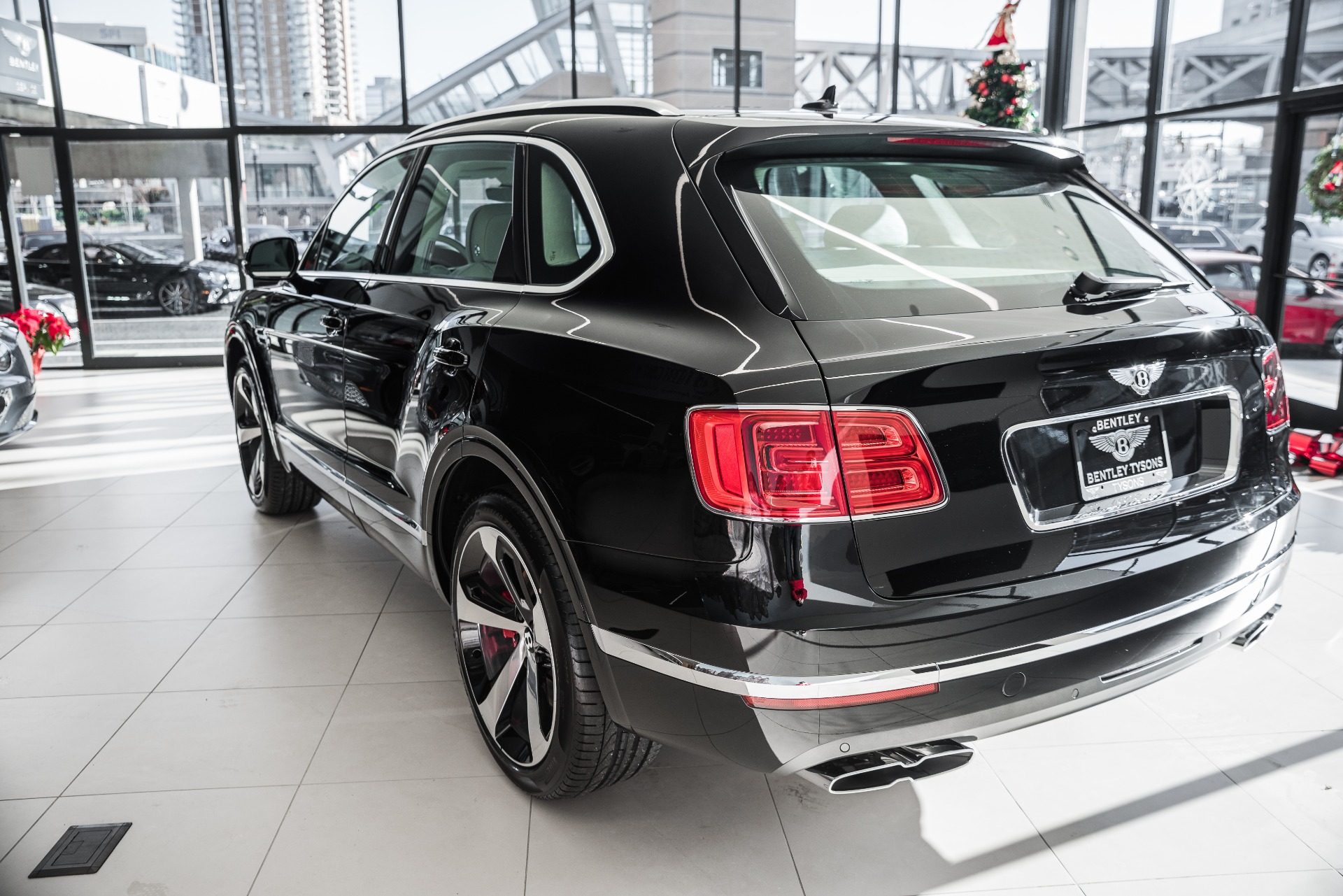 New 2020 Bentley Bentayga V8 | St. Petersburg, FL