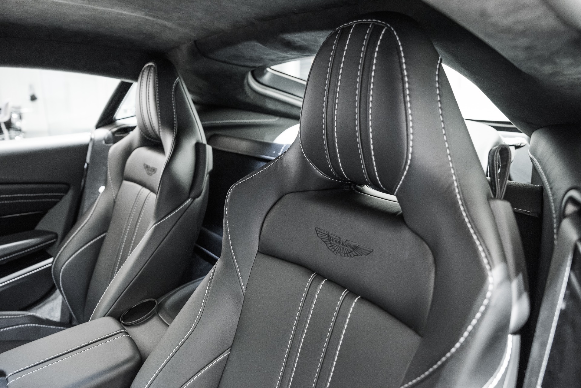 New 2020 Aston Martin Vantage | St. Petersburg, FL