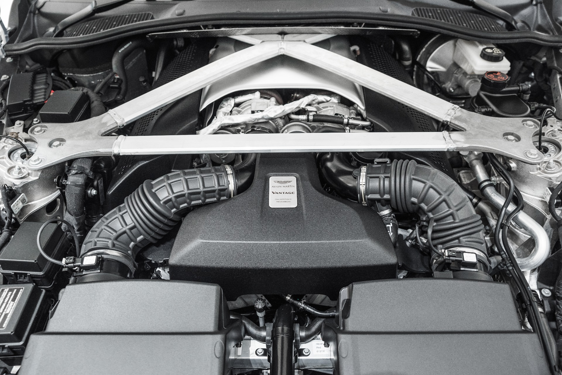 New 2020 Aston Martin Vantage | St. Petersburg, FL
