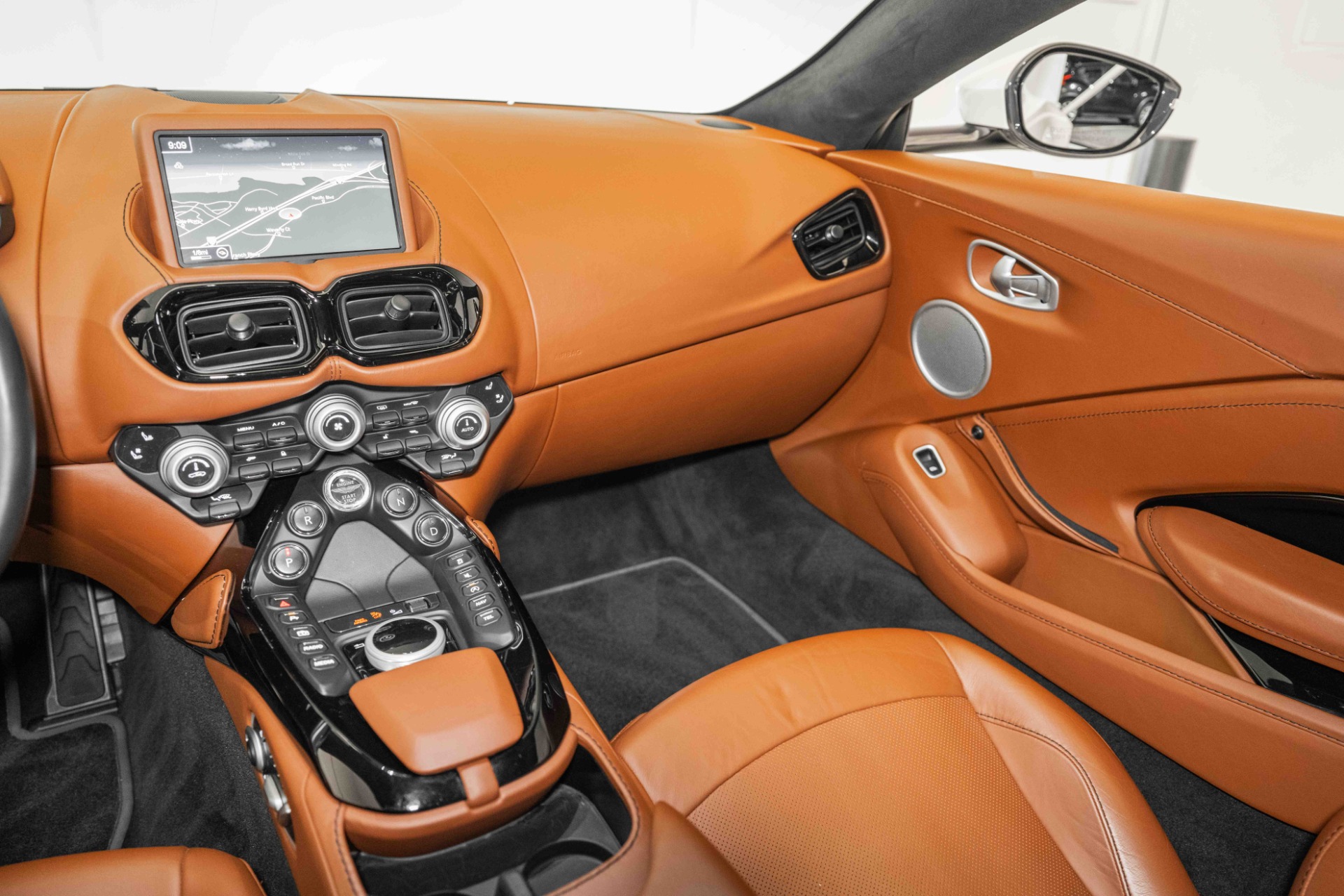 New 2020 Aston Martin Vantage | St. Petersburg, FL