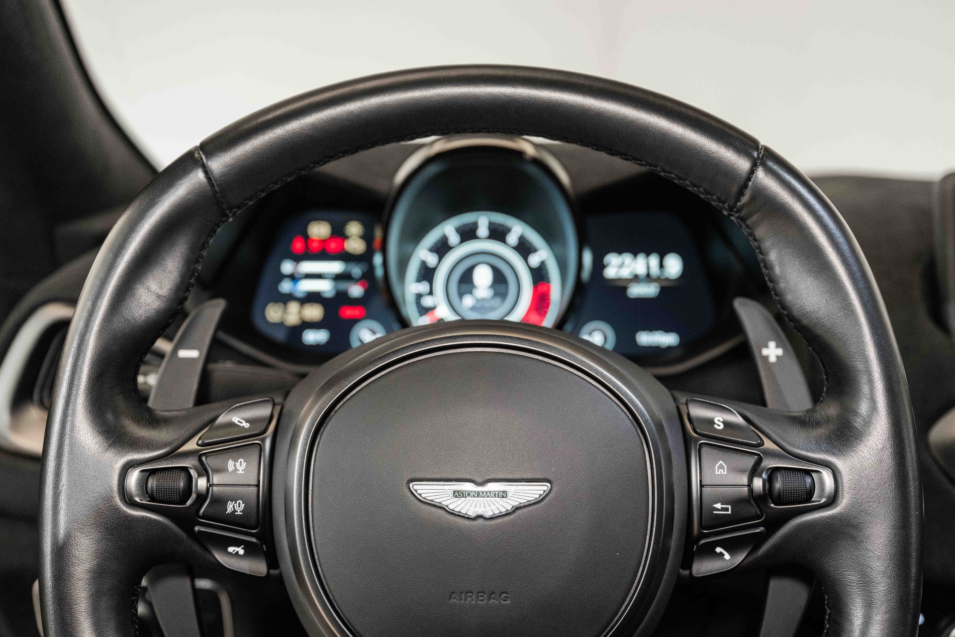 New 2020 Aston Martin Vantage | St. Petersburg, FL