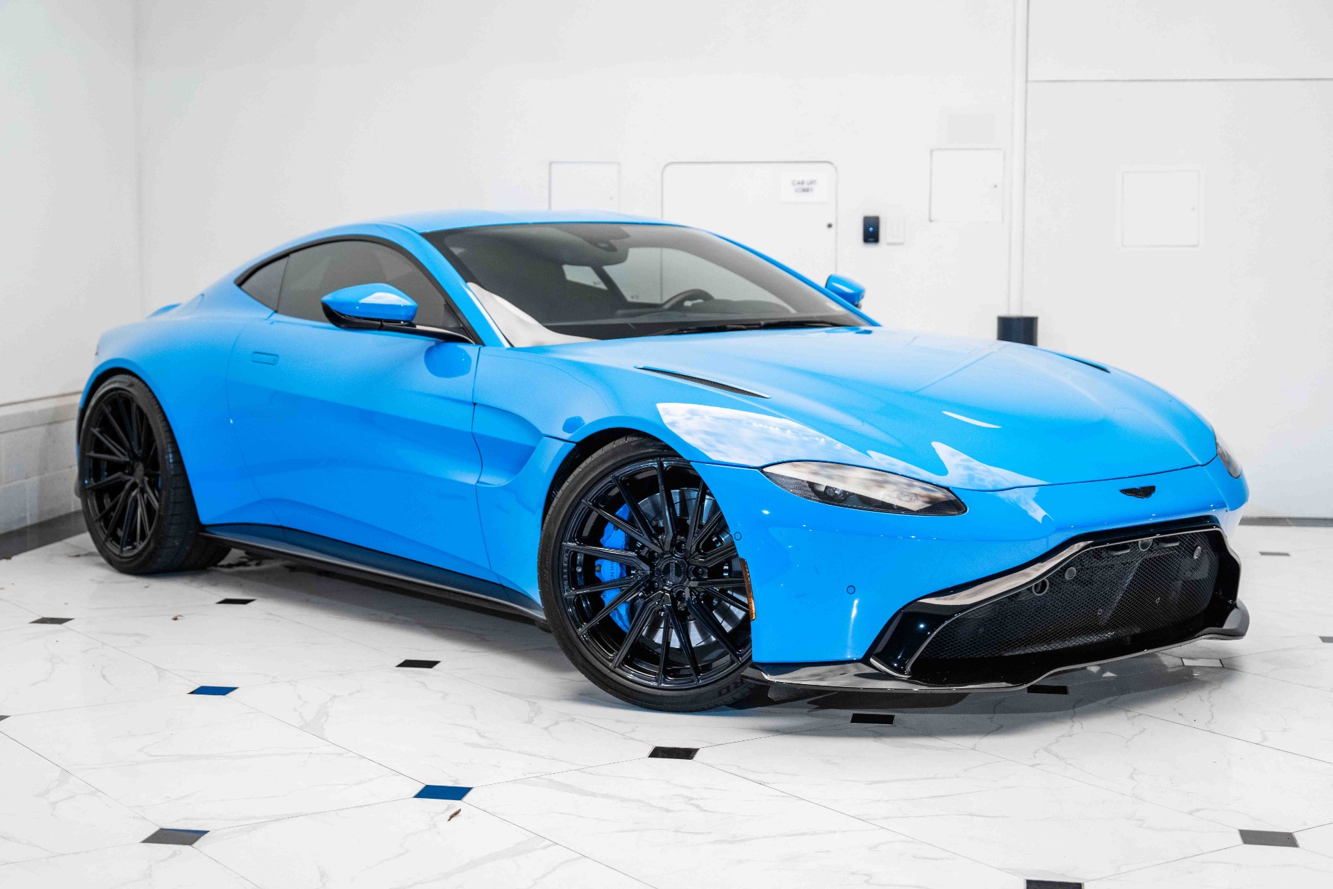 New 2020 Aston Martin Vantage | St. Petersburg, FL