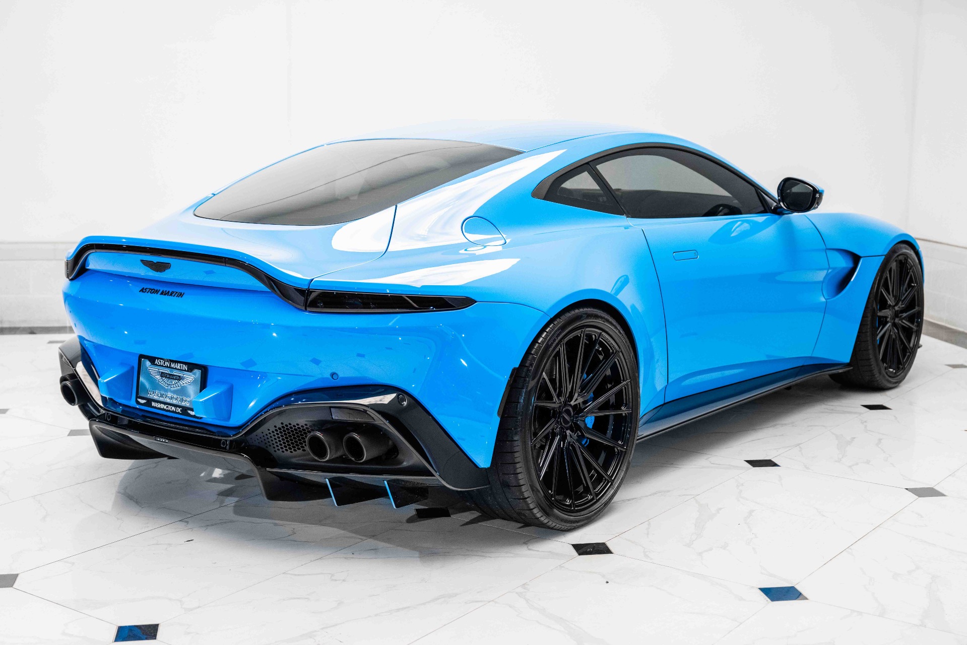 New 2020 Aston Martin Vantage | St. Petersburg, FL