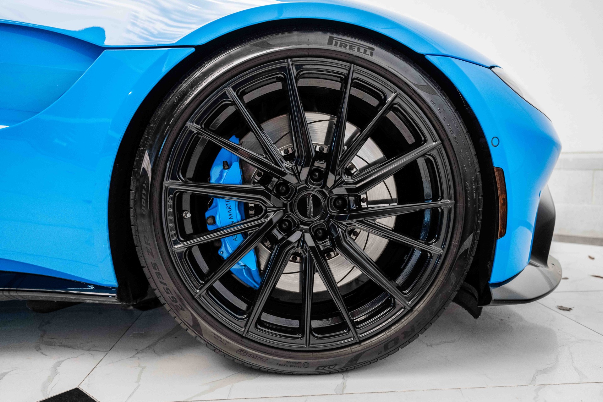 New 2020 Aston Martin Vantage | St. Petersburg, FL
