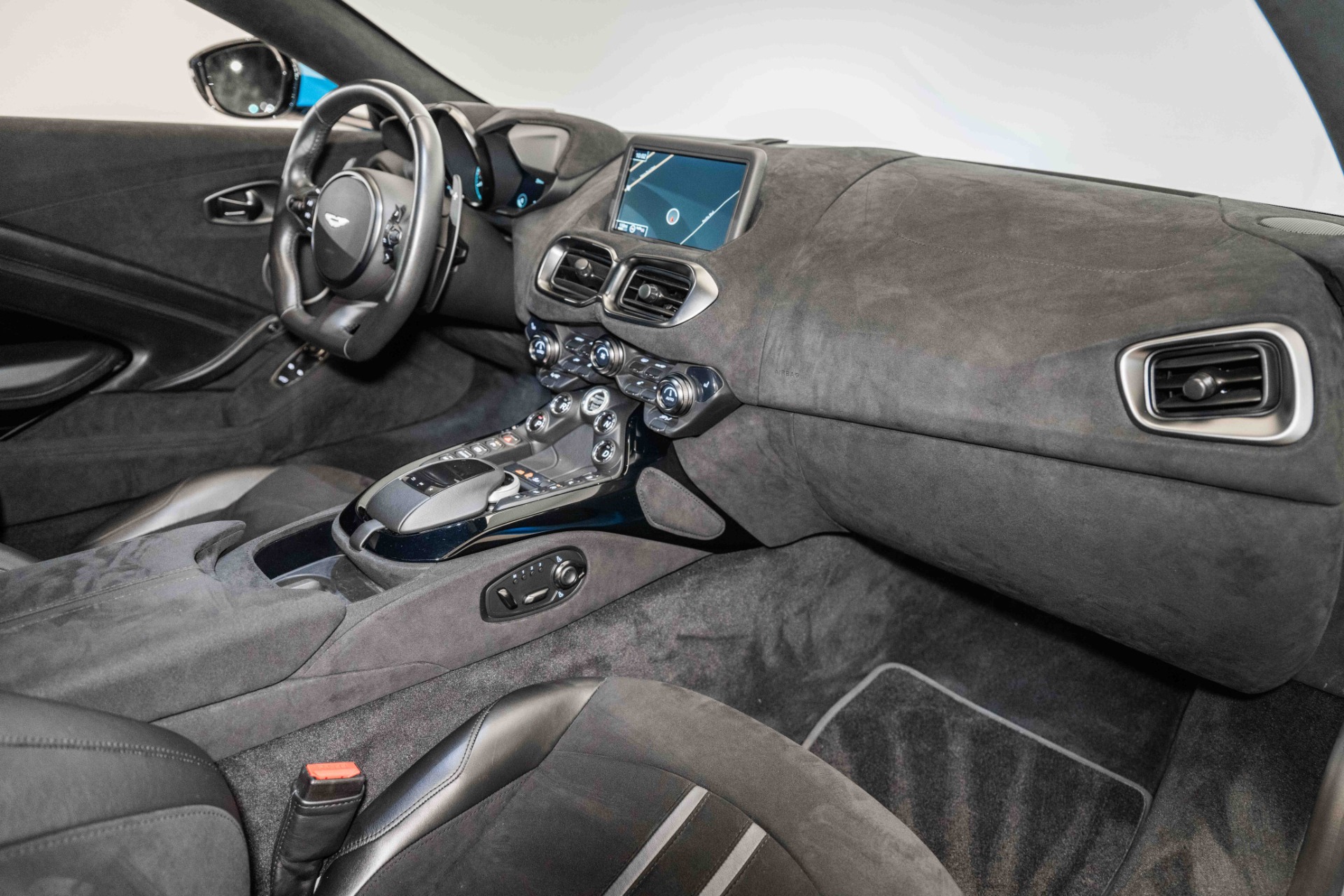 New 2020 Aston Martin Vantage | St. Petersburg, FL