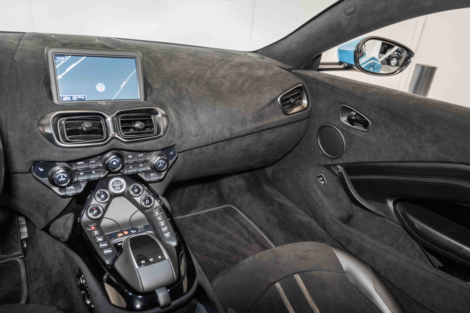 New 2020 Aston Martin Vantage | St. Petersburg, FL