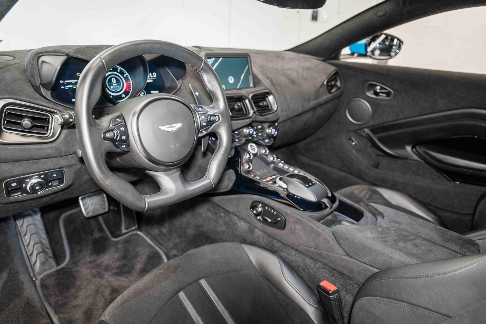 New 2020 Aston Martin Vantage | St. Petersburg, FL