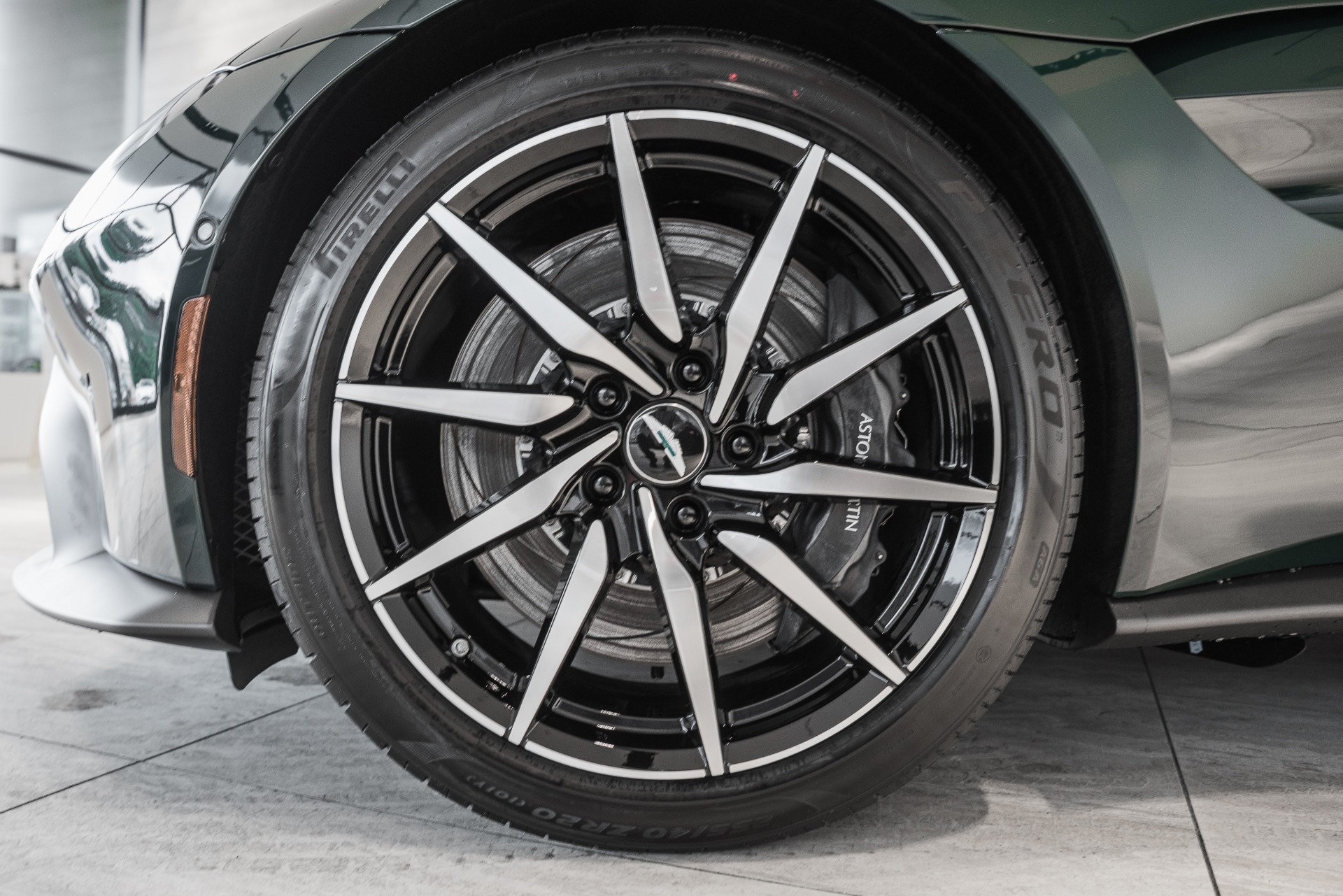 New 2020 Aston Martin Vantage | St. Petersburg, FL