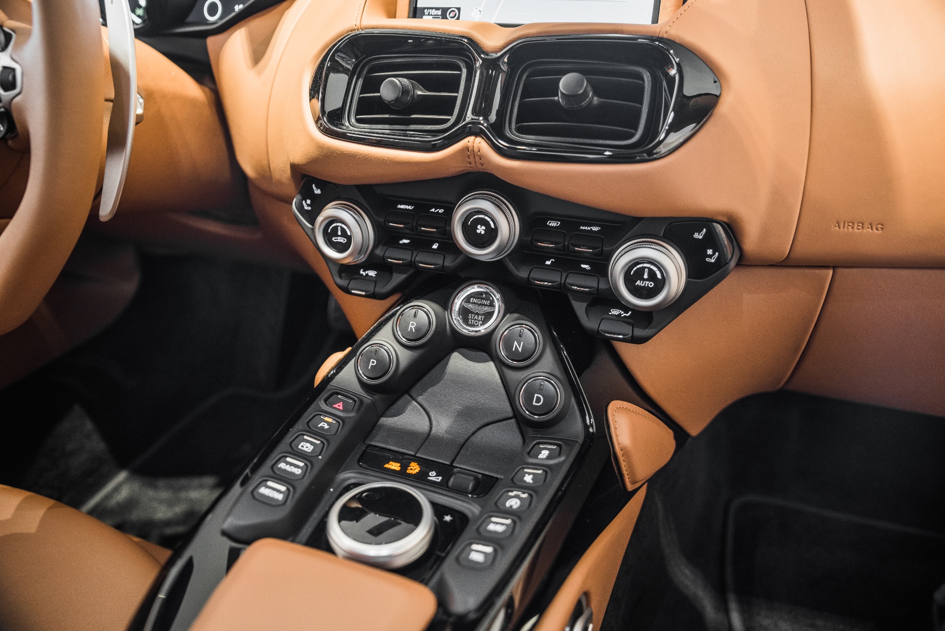 New 2020 Aston Martin Vantage | St. Petersburg, FL
