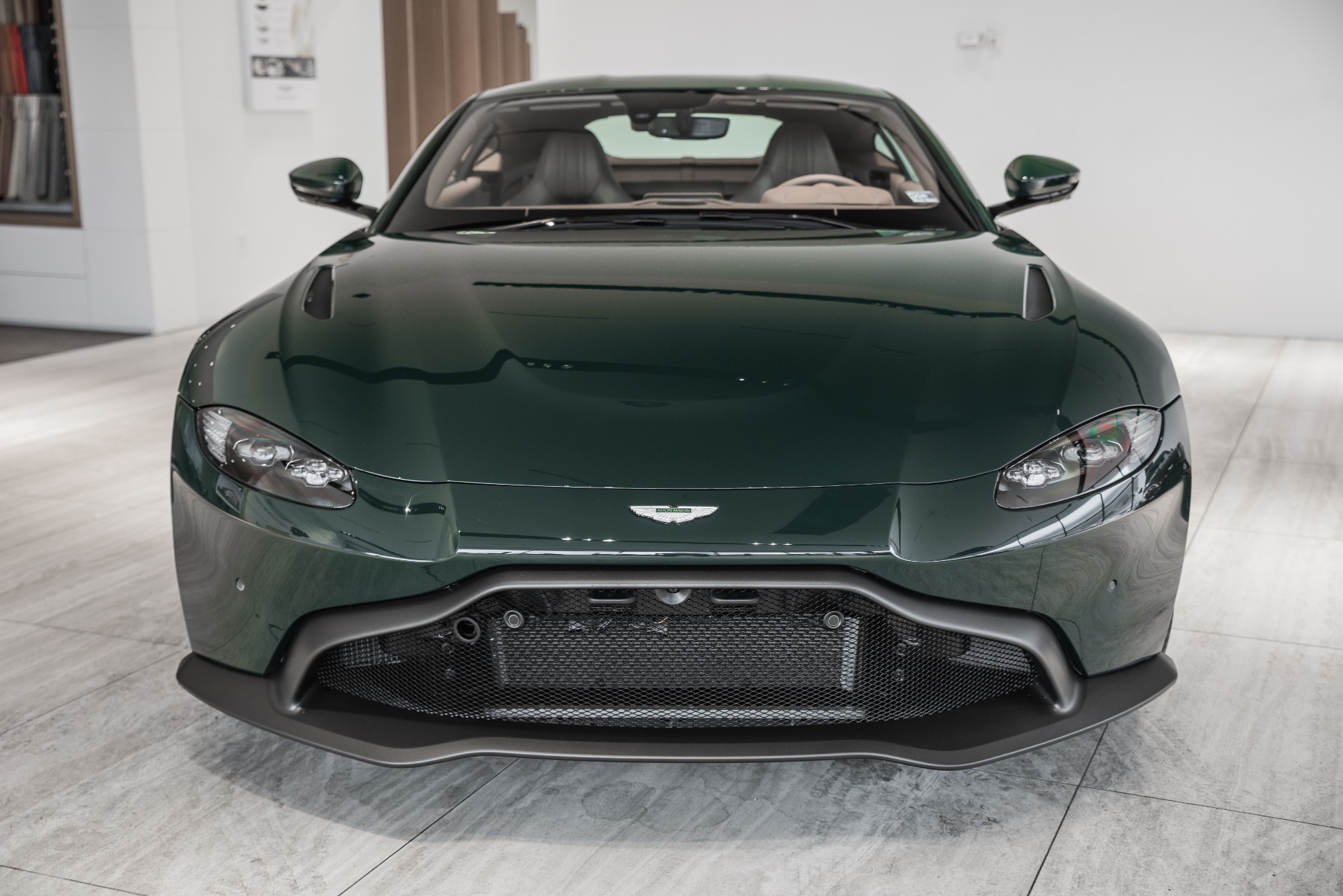 New 2020 Aston Martin Vantage | St. Petersburg, FL