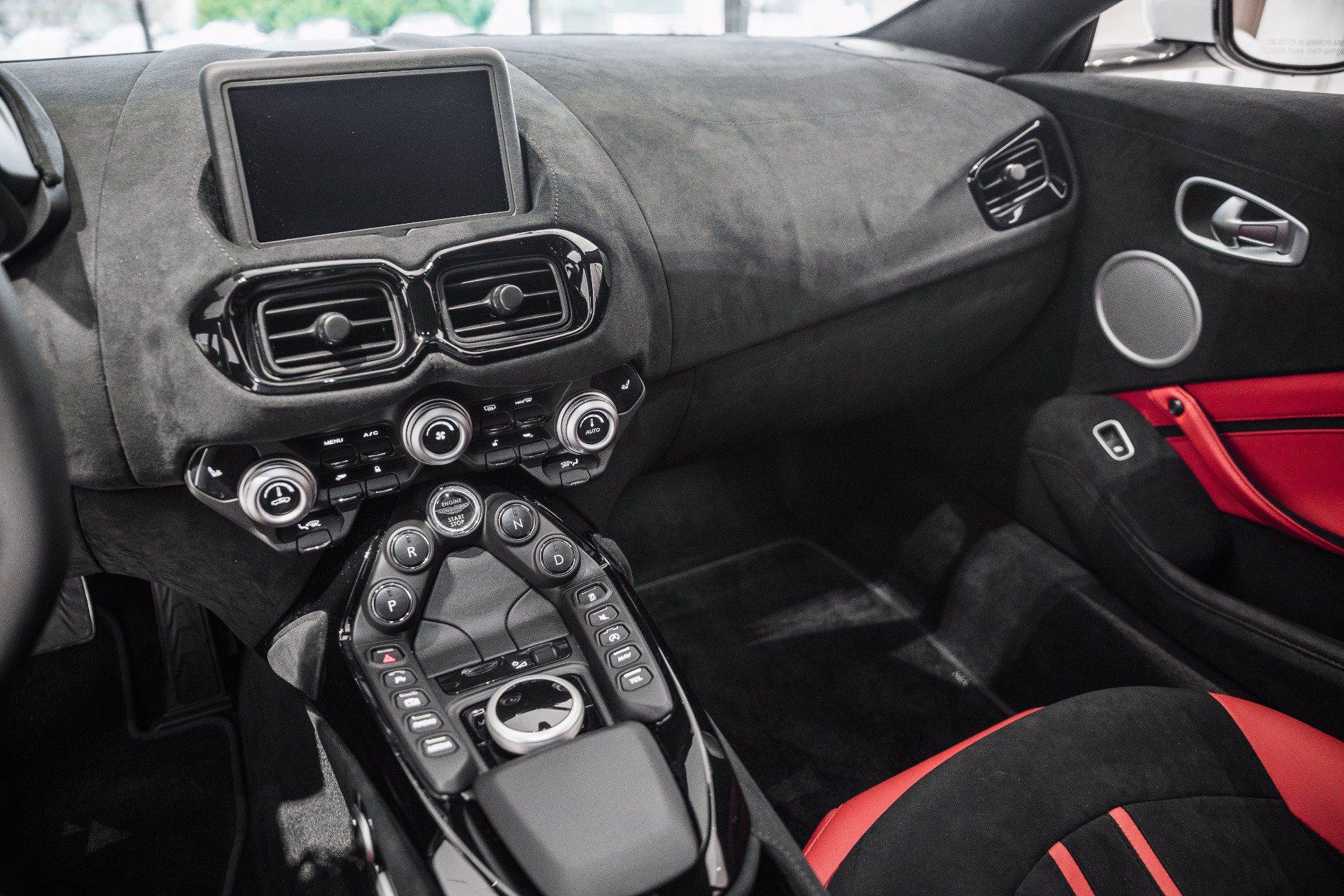 New 2020 Aston Martin Vantage | St. Petersburg, FL