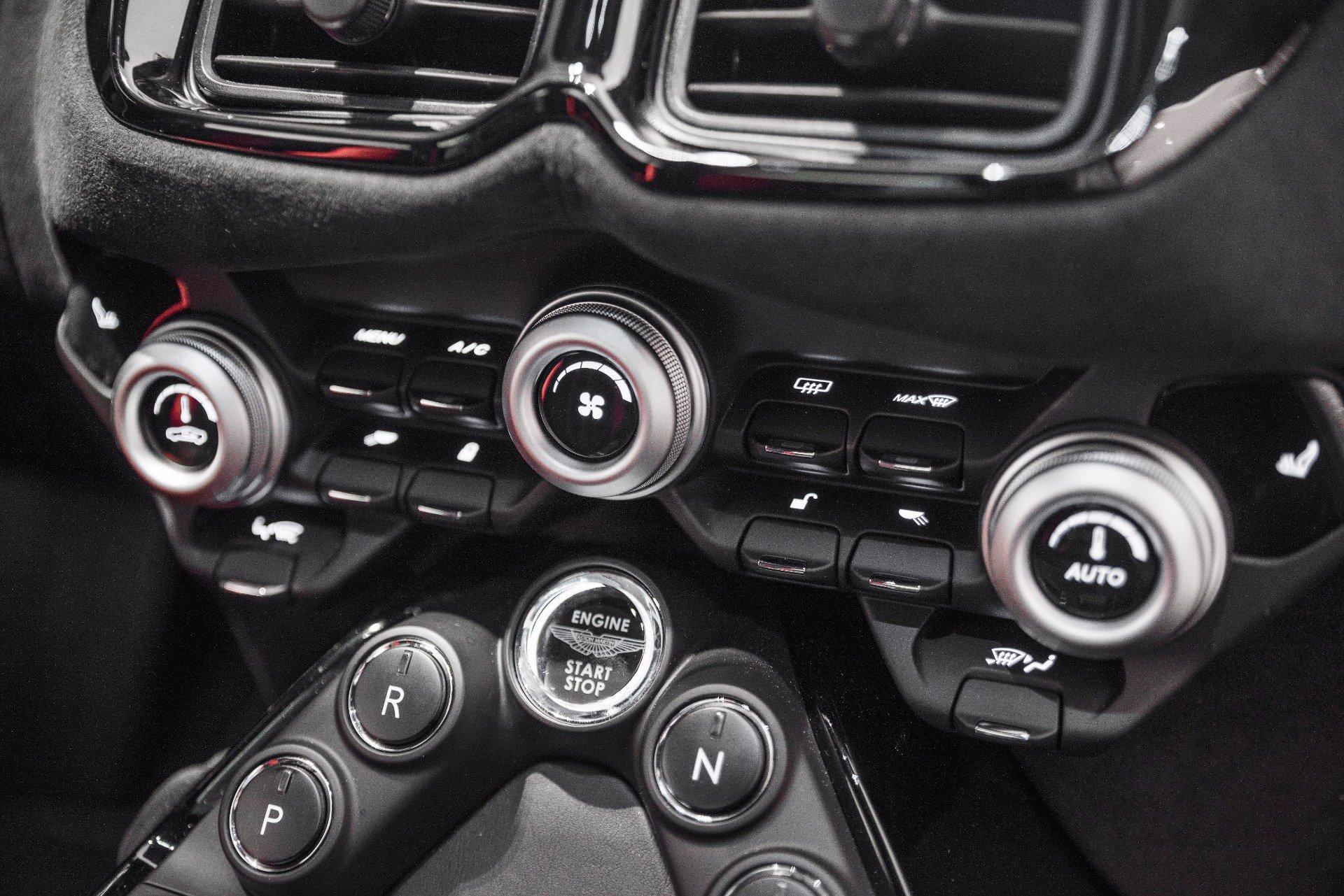 New 2020 Aston Martin Vantage | St. Petersburg, FL