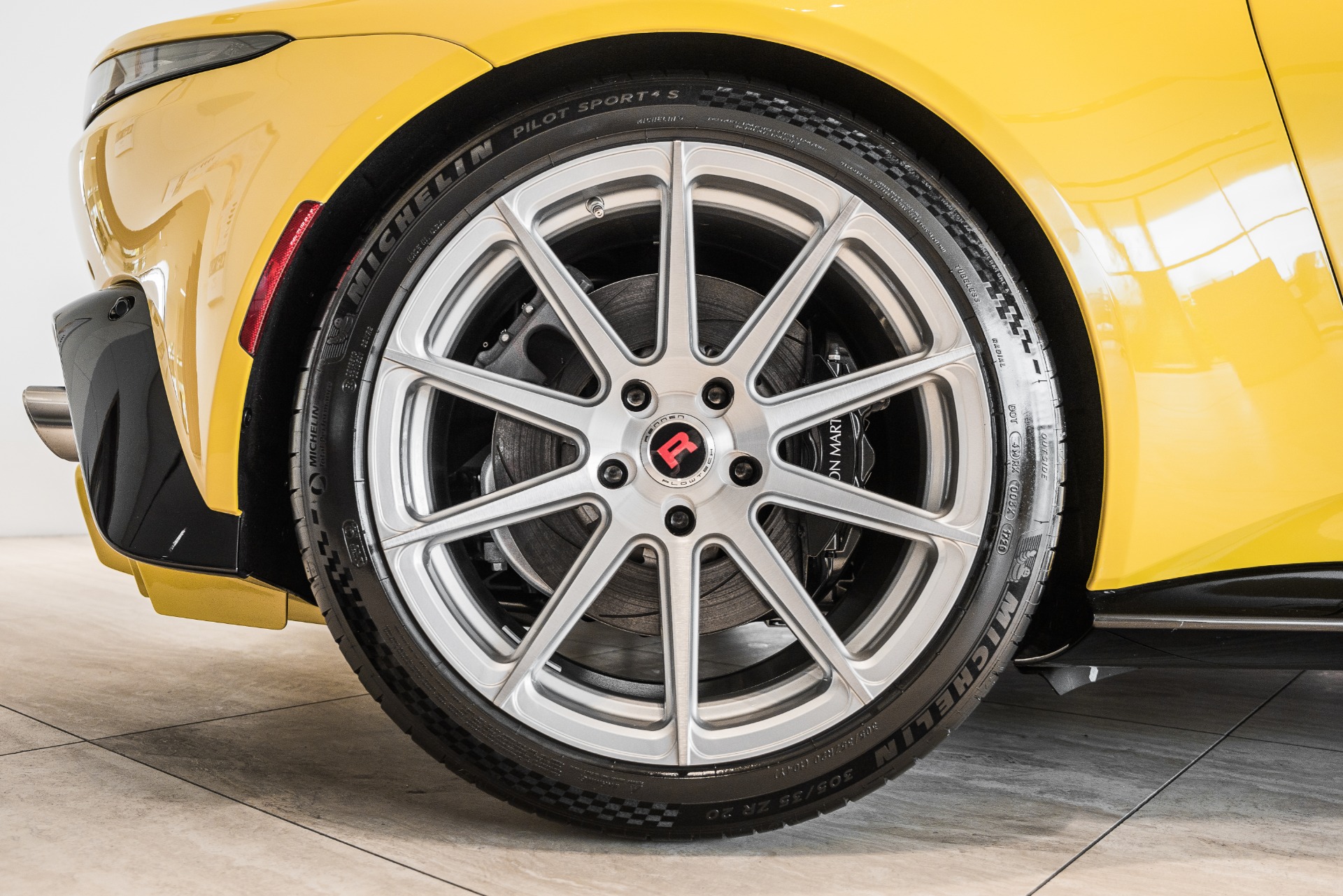 New 2020 Aston Martin Vantage | St. Petersburg, FL