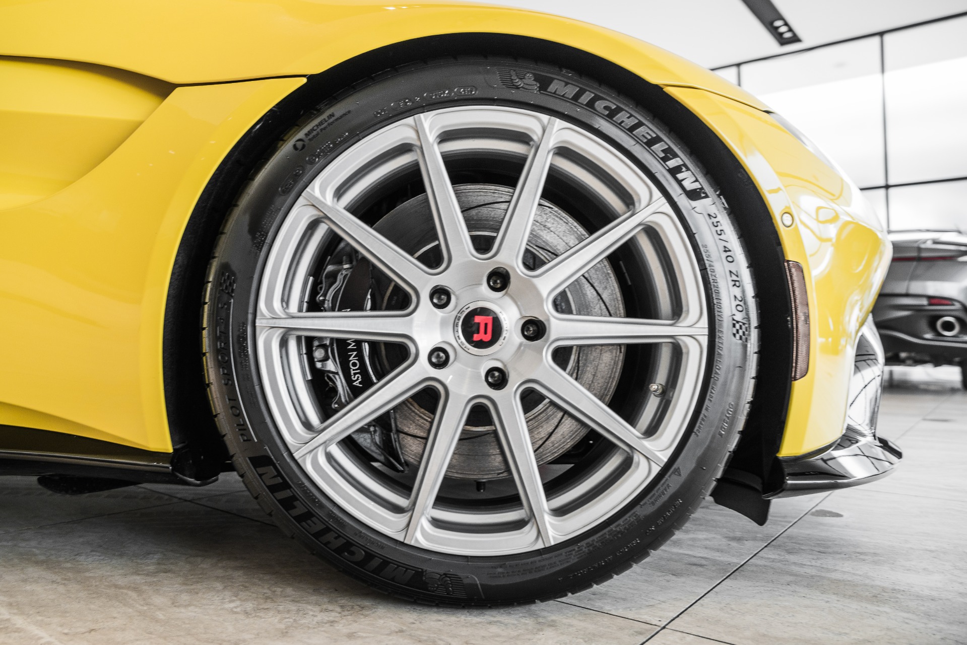 New 2020 Aston Martin Vantage | St. Petersburg, FL