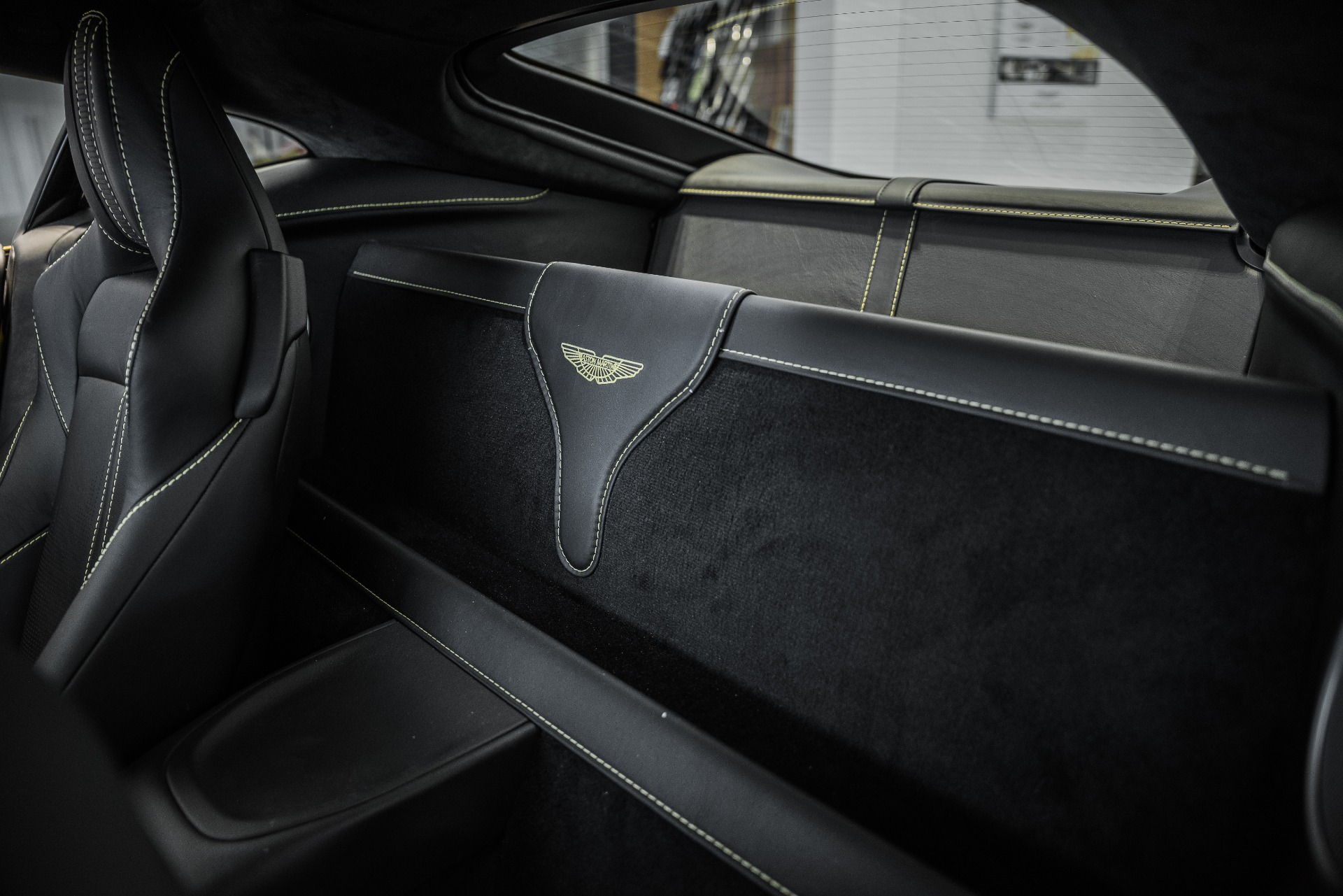 New 2020 Aston Martin Vantage | St. Petersburg, FL