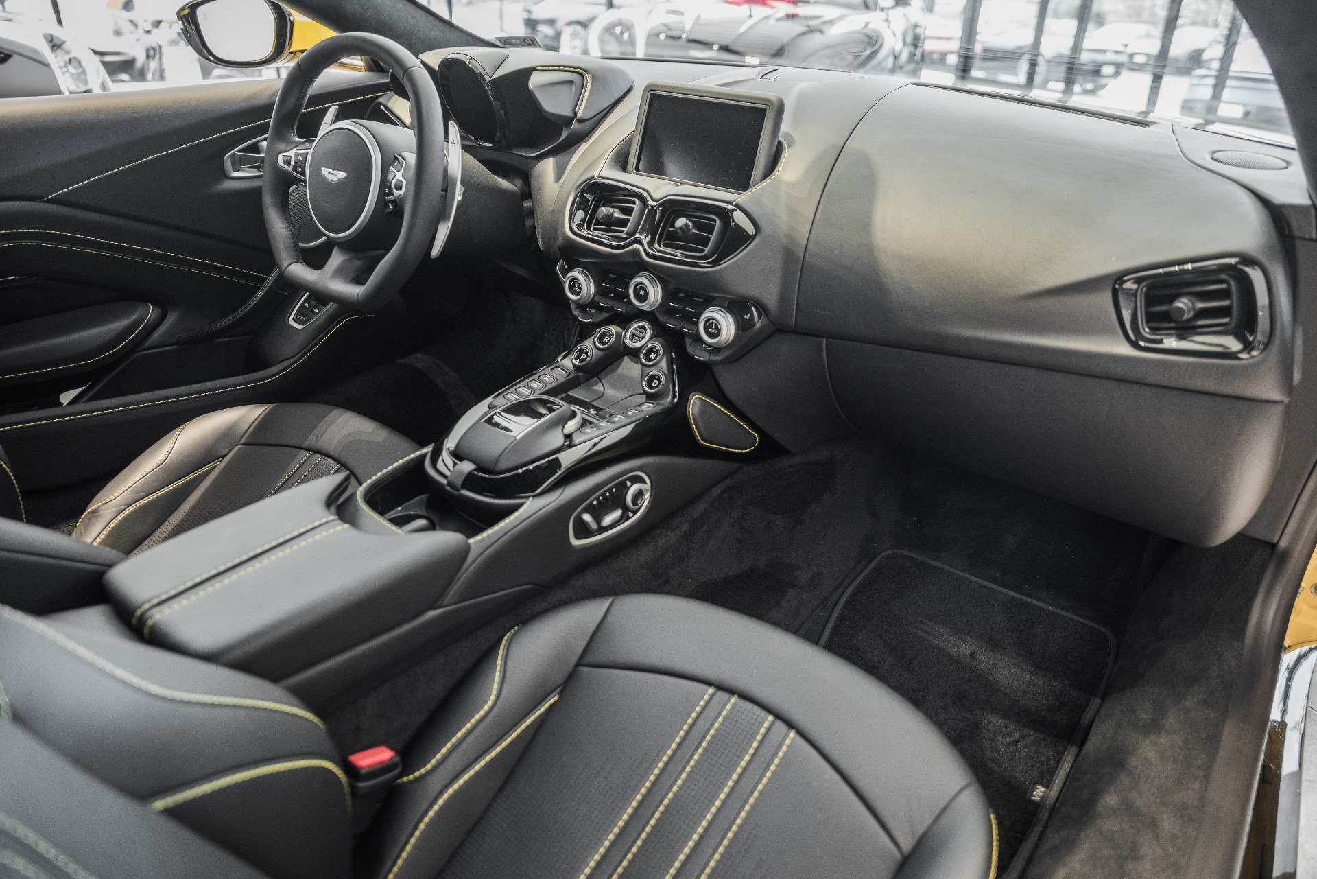 New 2020 Aston Martin Vantage | St. Petersburg, FL