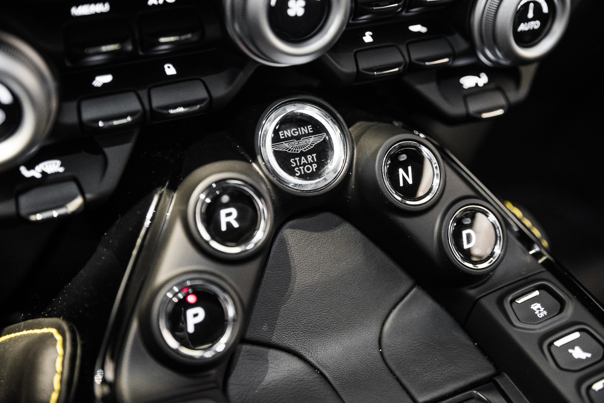 New 2020 Aston Martin Vantage | St. Petersburg, FL