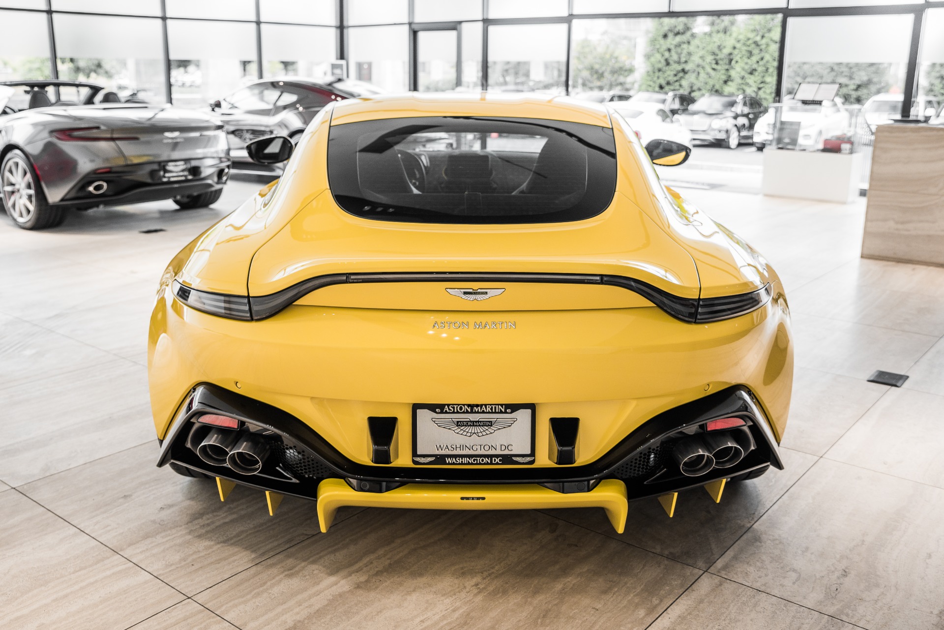 New 2020 Aston Martin Vantage | St. Petersburg, FL