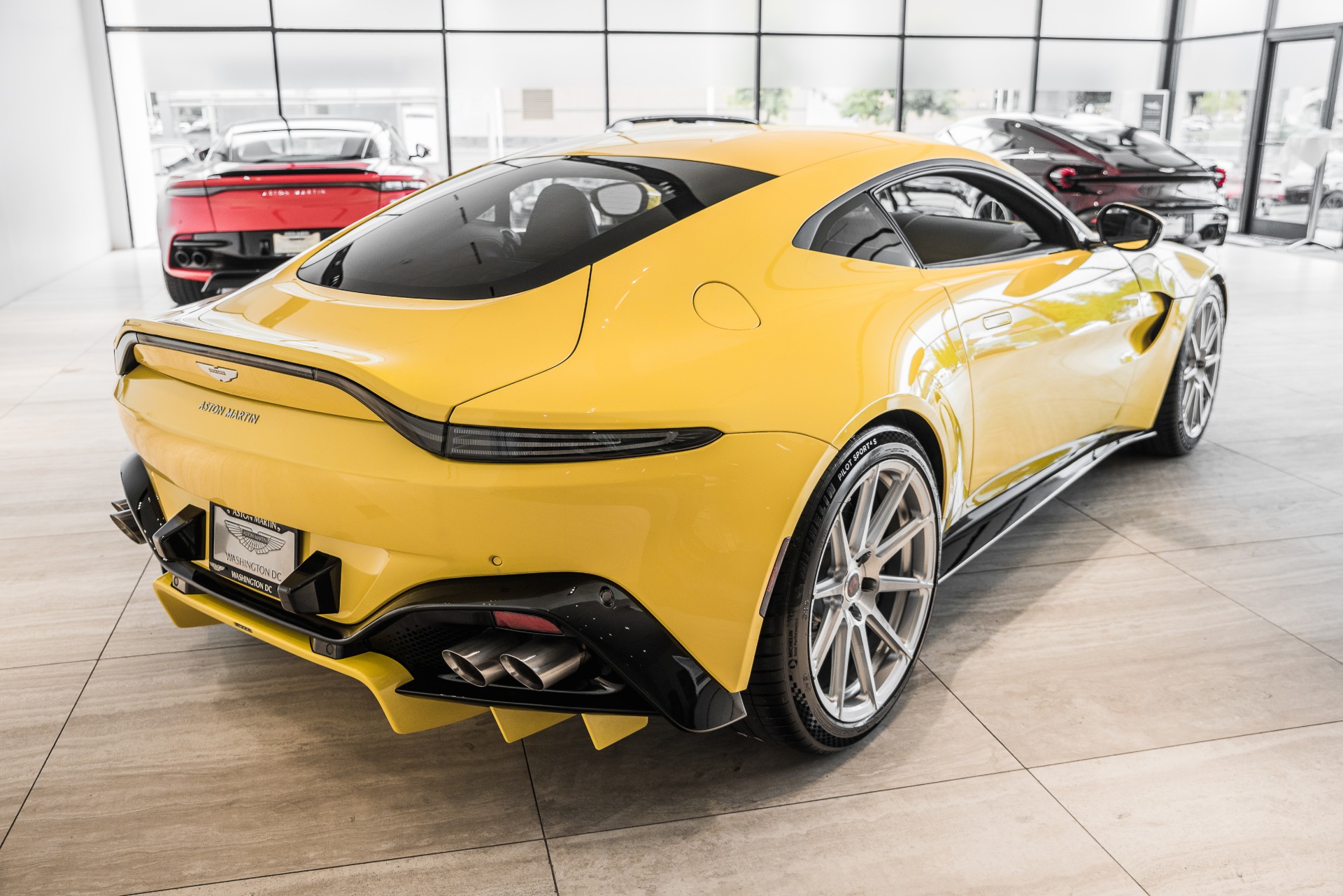 New 2020 Aston Martin Vantage | St. Petersburg, FL