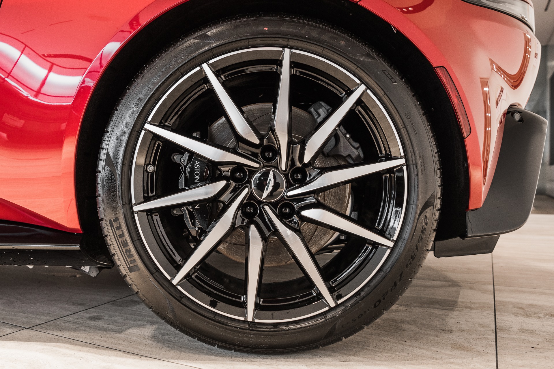 New 2020 Aston Martin Vantage | St. Petersburg, FL