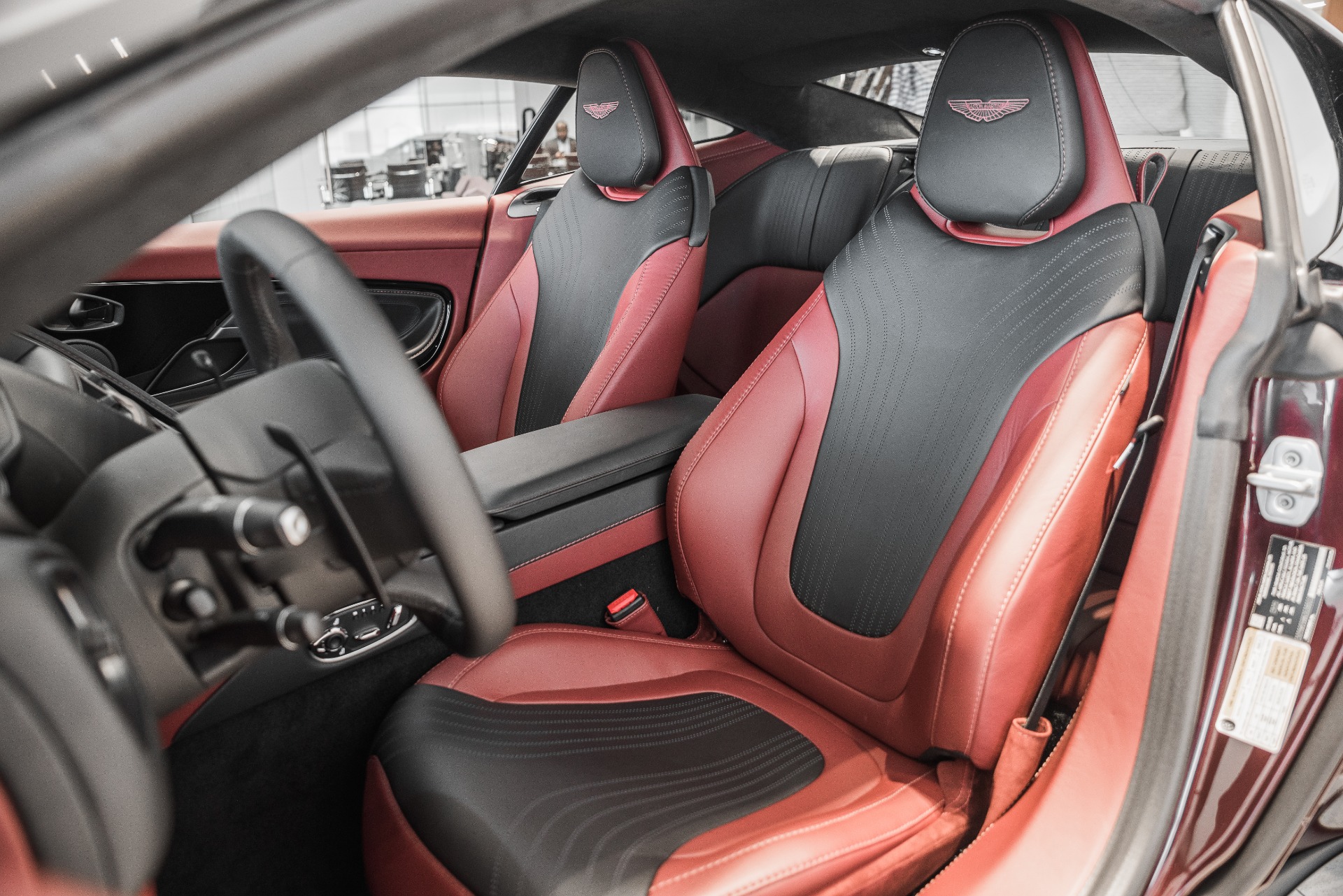 New 2020 Aston Martin DB11 V8 | St. Petersburg, FL