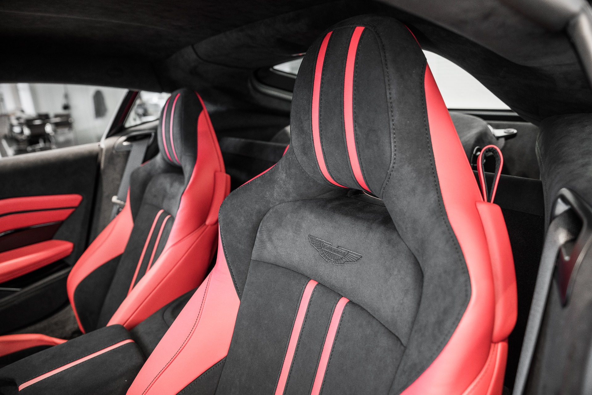 New 2020 Aston Martin Vantage | St. Petersburg, FL