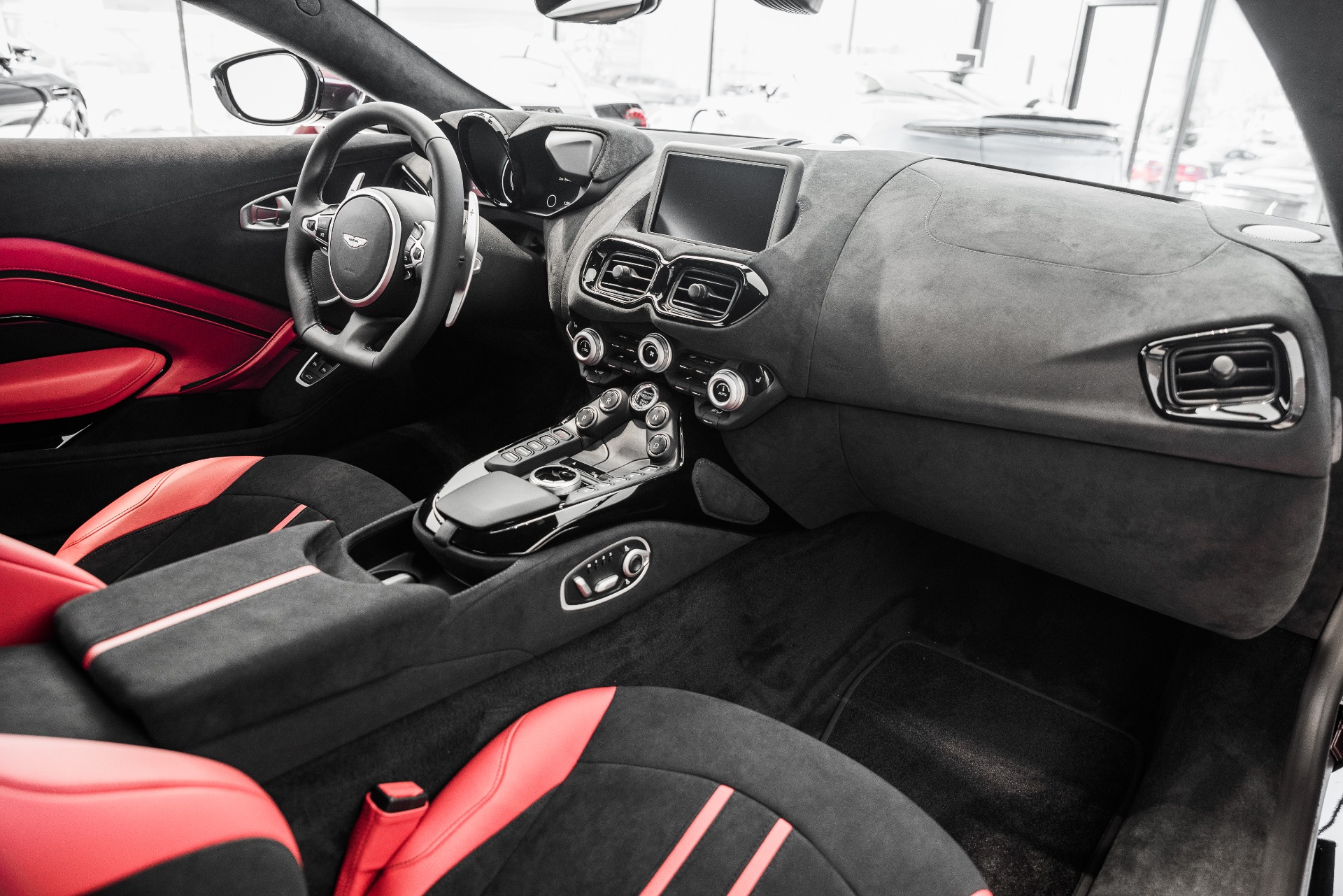 New 2020 Aston Martin Vantage | St. Petersburg, FL