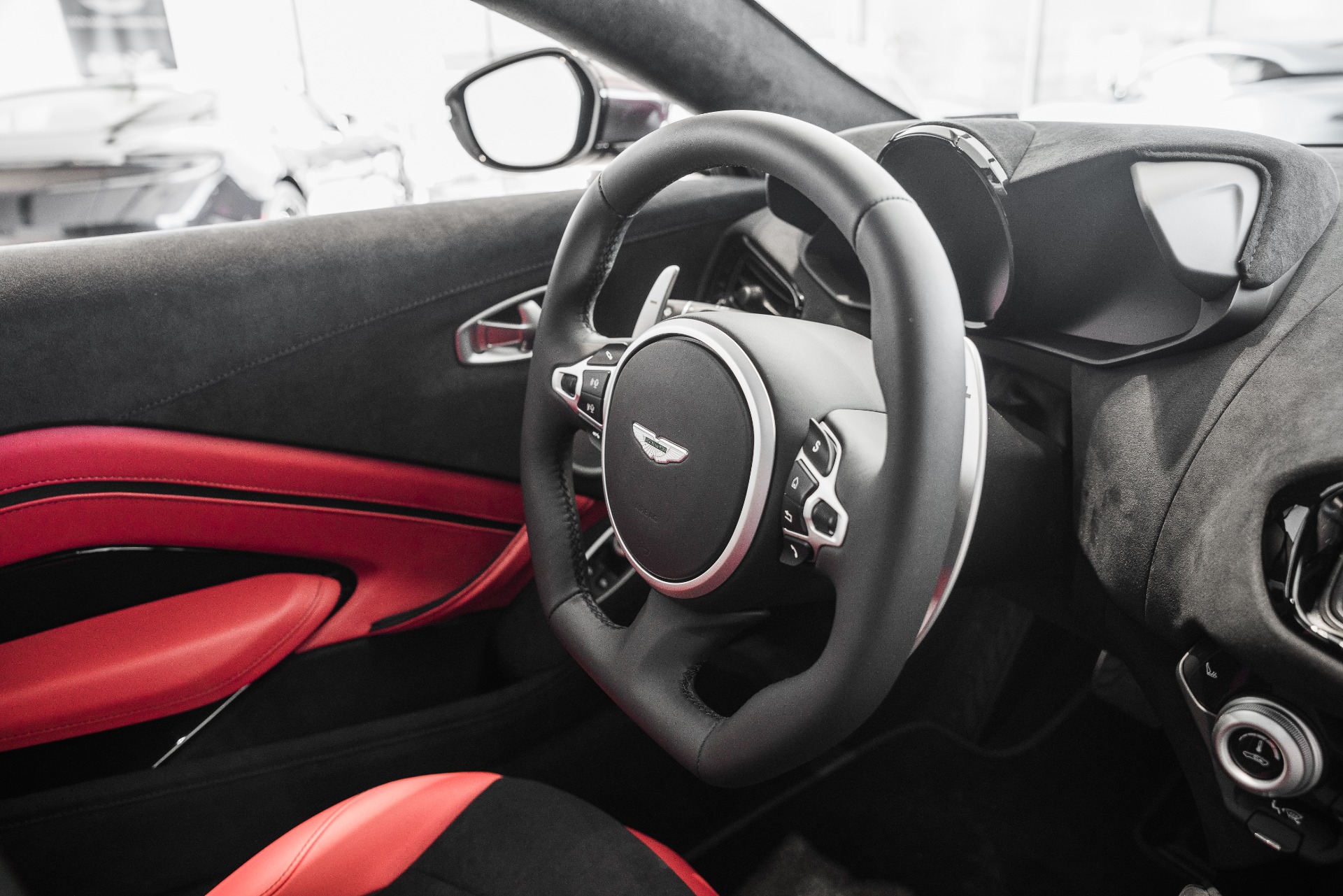 New 2020 Aston Martin Vantage | St. Petersburg, FL