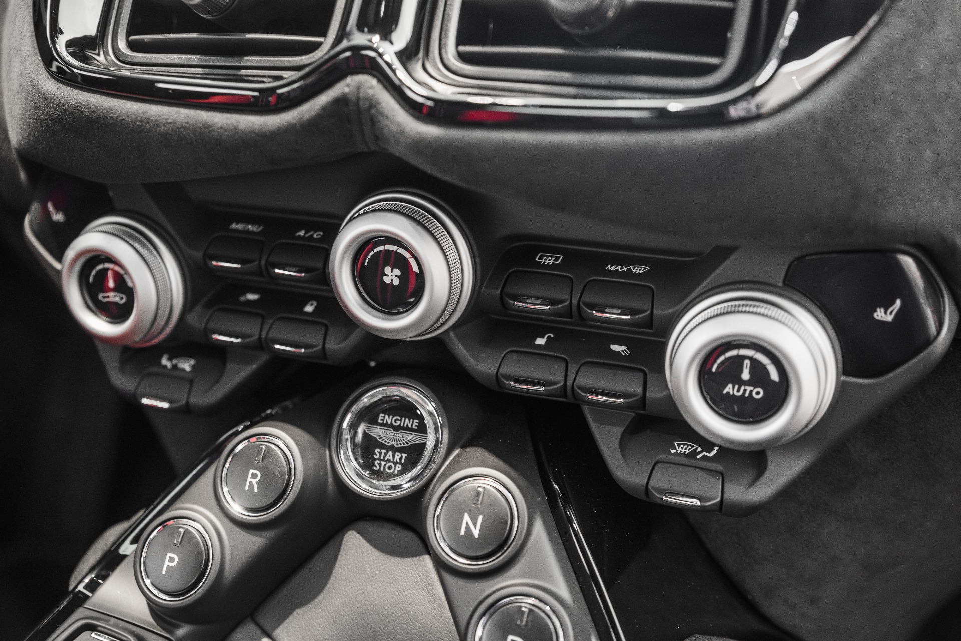 New 2020 Aston Martin Vantage | St. Petersburg, FL