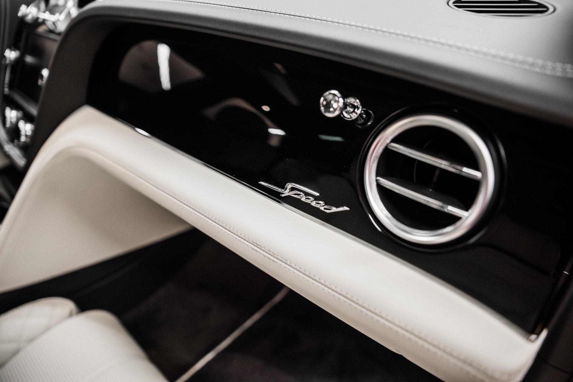 New 2020 Bentley Bentayga Speed | St. Petersburg, FL