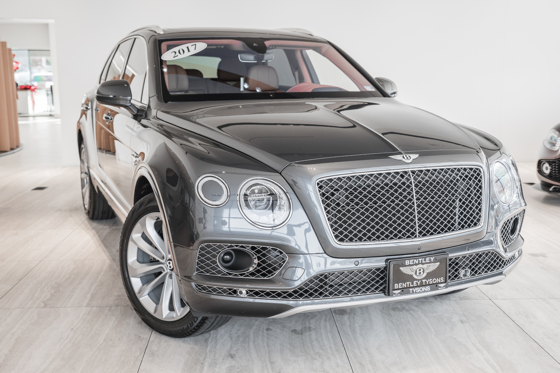 Used 2017 Bentley Bentayga | Vienna, VA