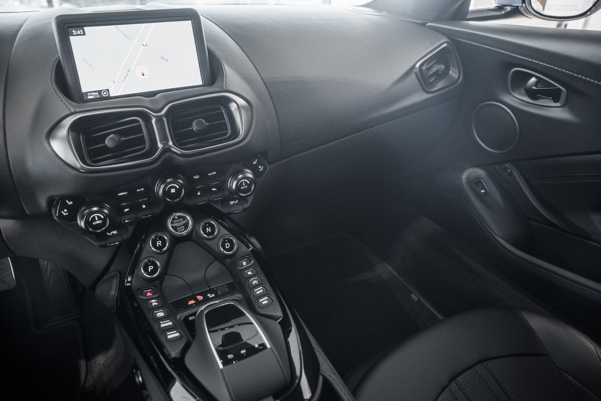 New 2020 Aston Martin Vantage | St. Petersburg, FL