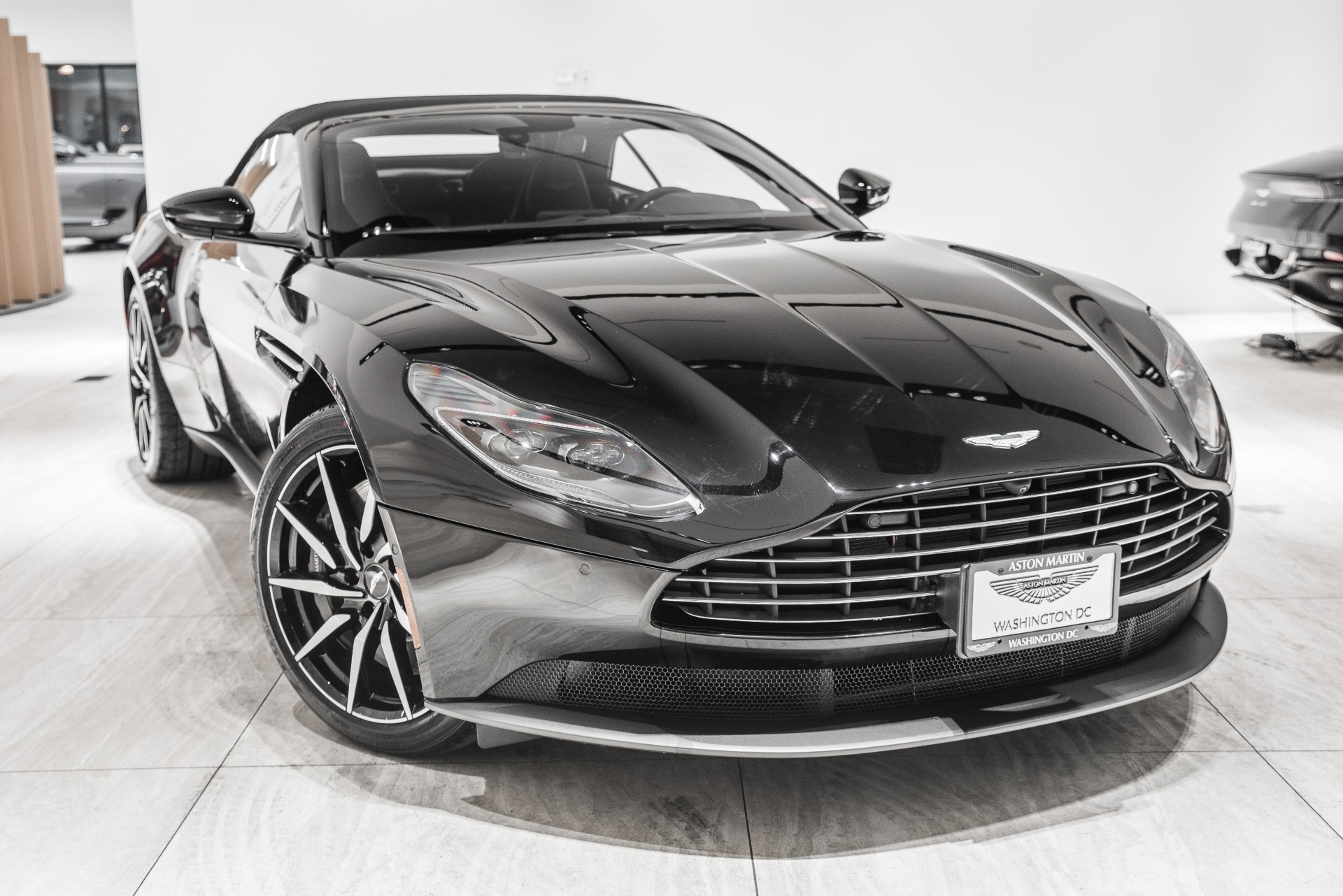 New 2020 Aston Martin DB11 Volante | Vienna, VA