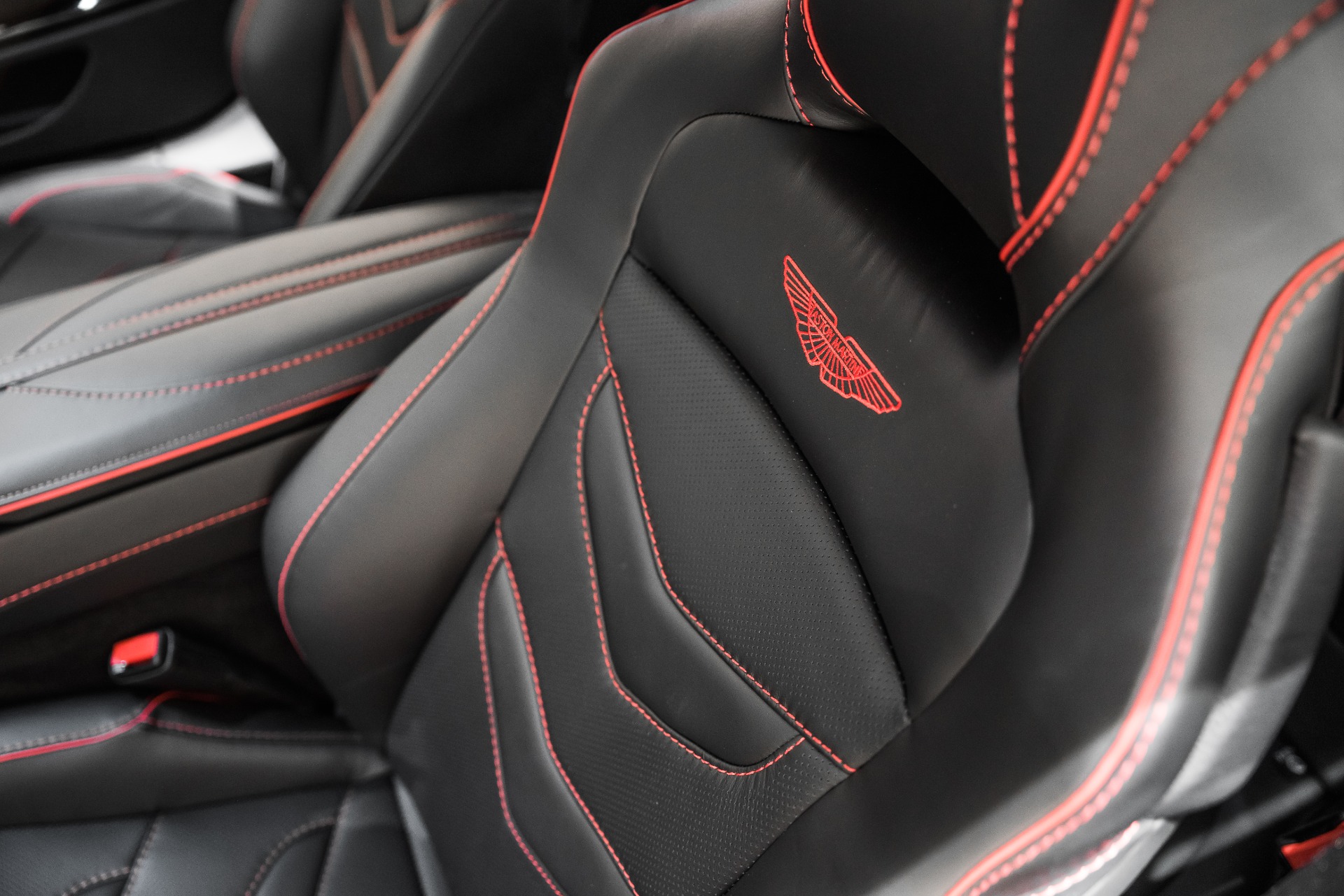 New 2020 Aston Martin DBS Superleggera | St. Petersburg, FL