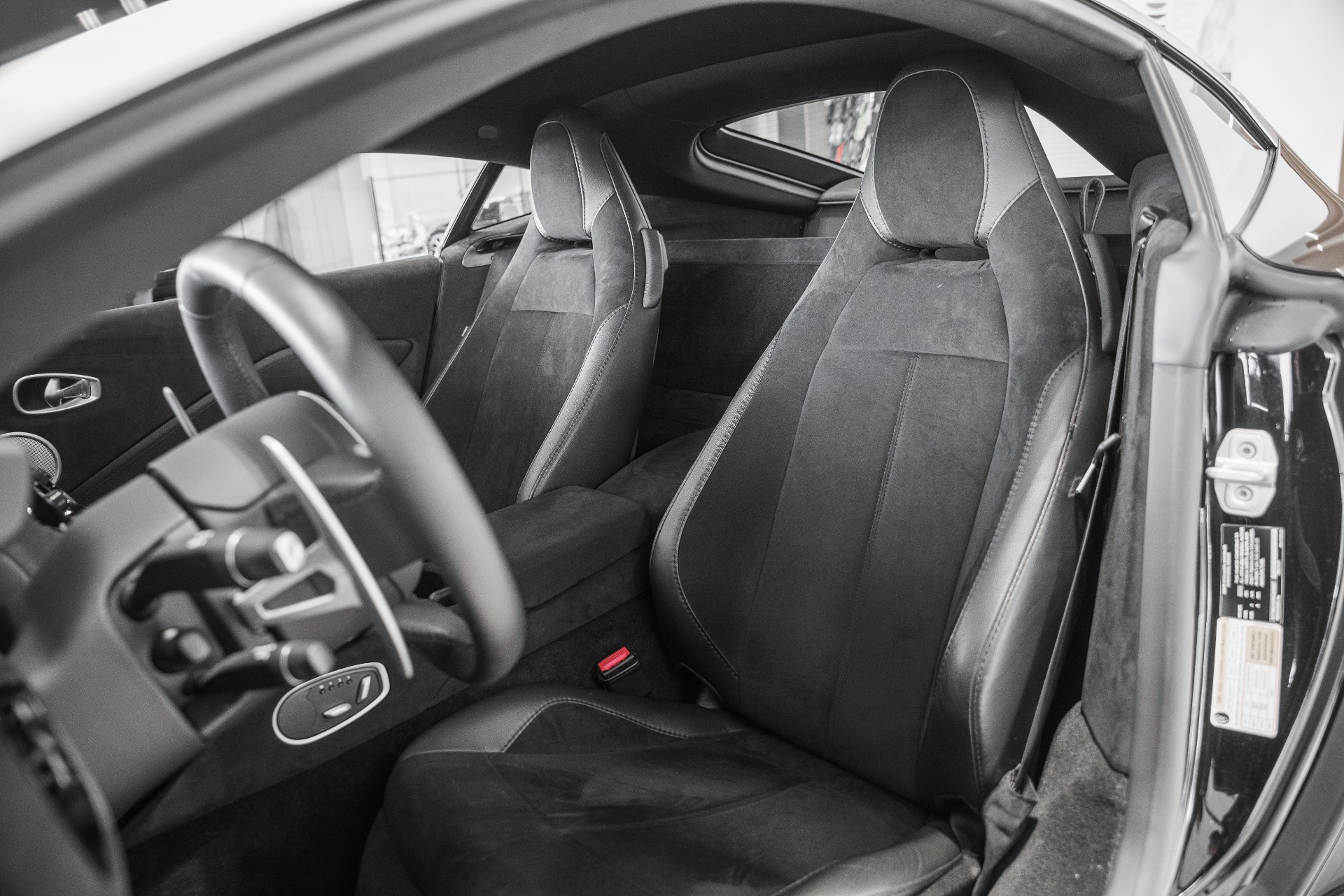 Used 2019 Aston Martin Vantage | St. Petersburg, FL