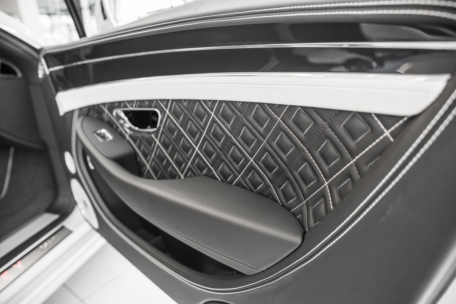 New 2020 Bentley Continental | St. Petersburg, FL