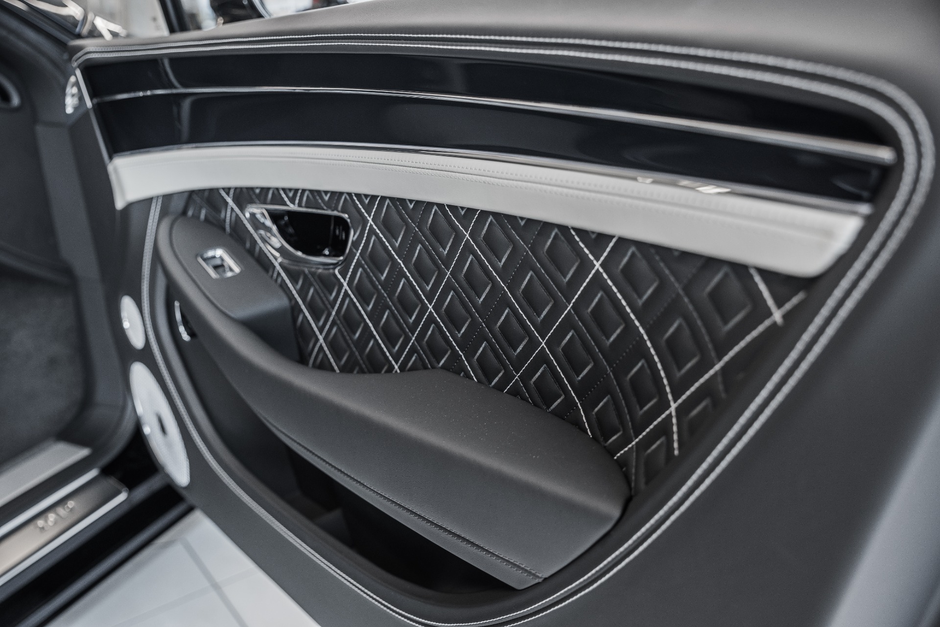 New 2020 Bentley Continental | St. Petersburg, FL