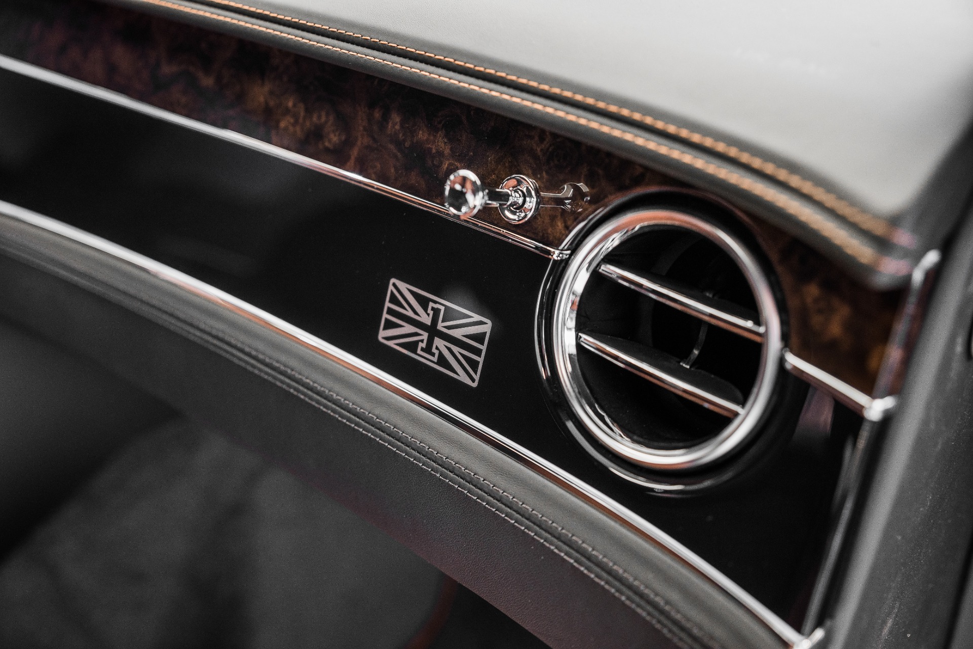 New 2020 Bentley Continental | St. Petersburg, FL
