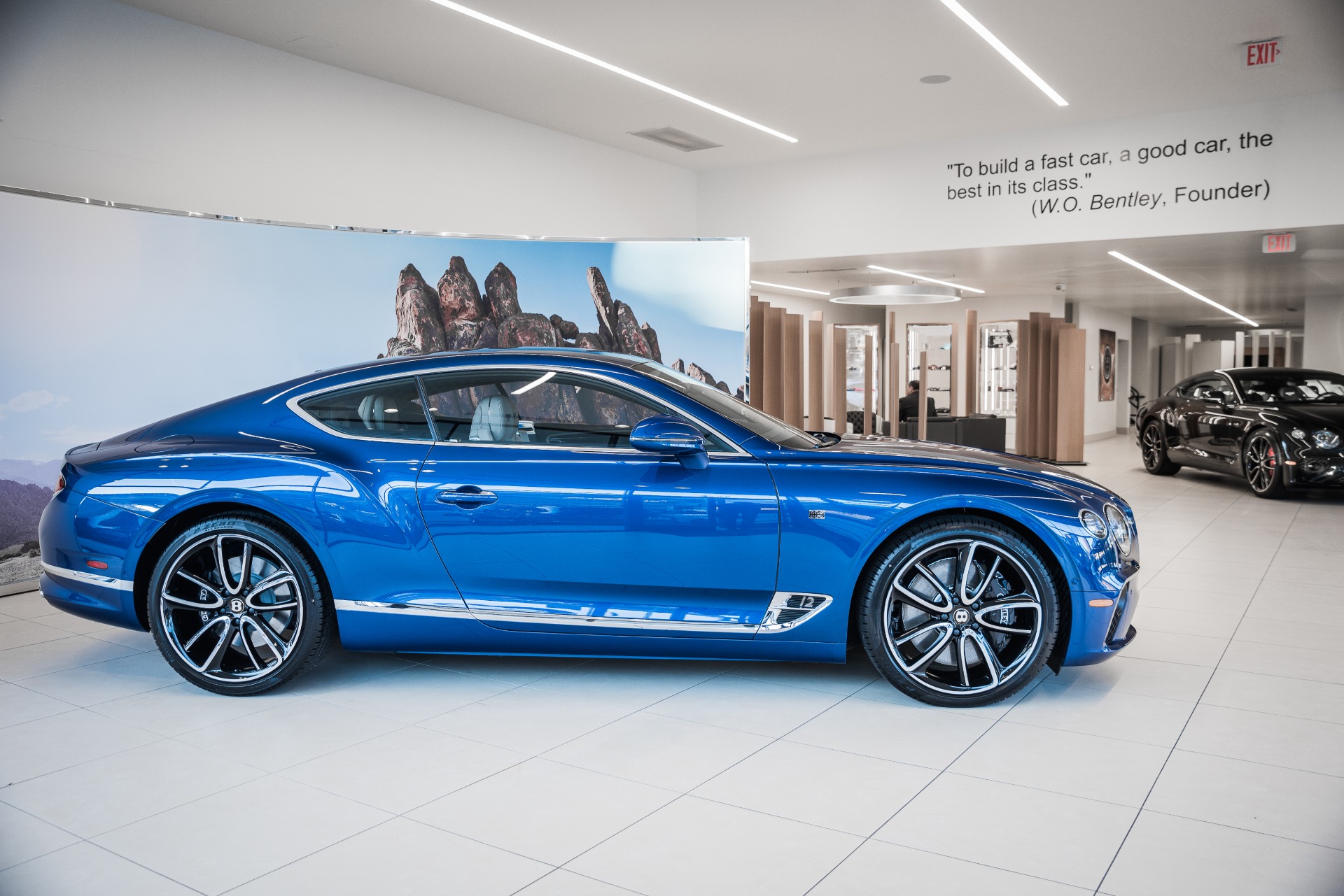 New 2020 Bentley Continental | St. Petersburg, FL