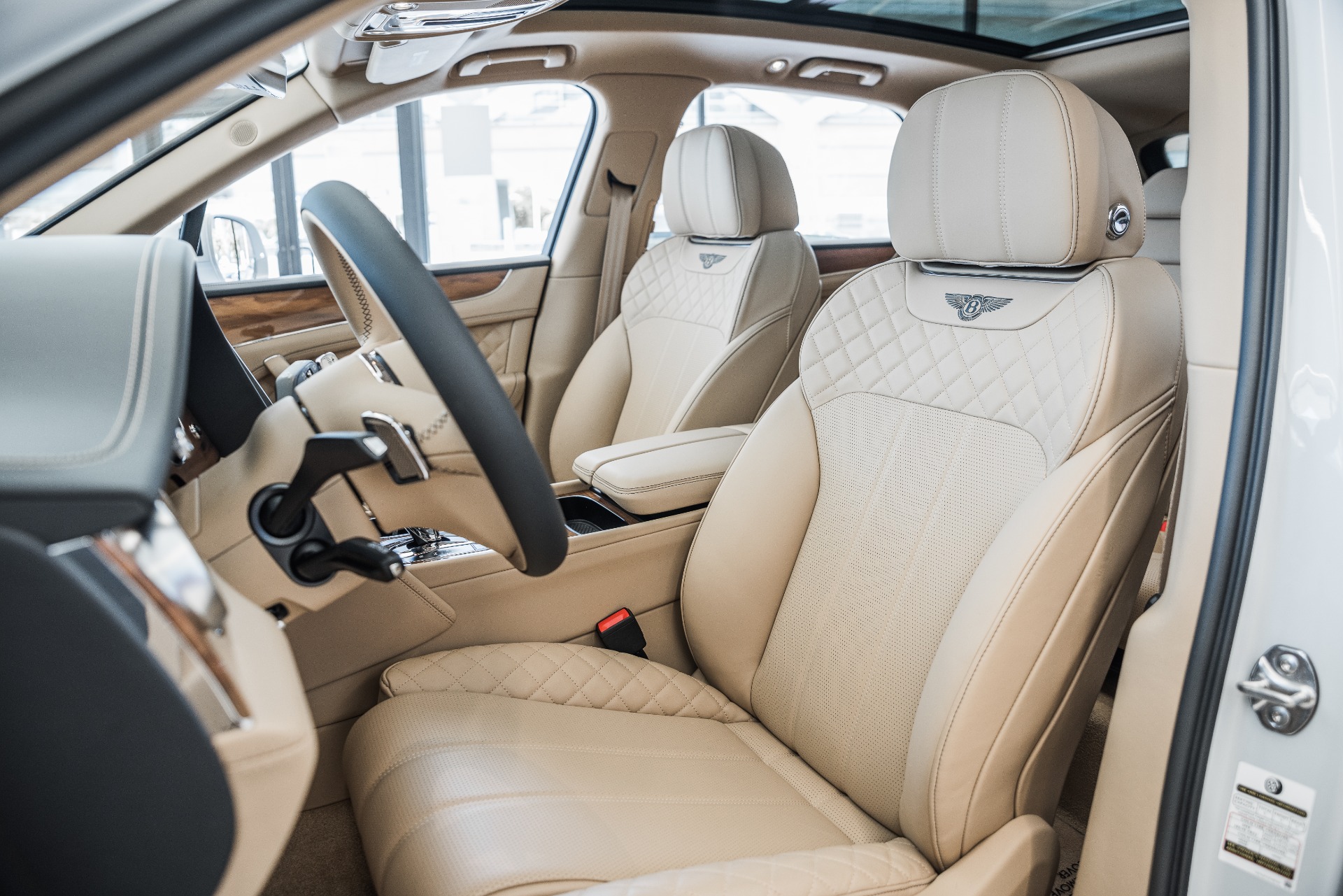 Used 2020 Bentley Bentayga Hybrid | St. Petersburg, FL