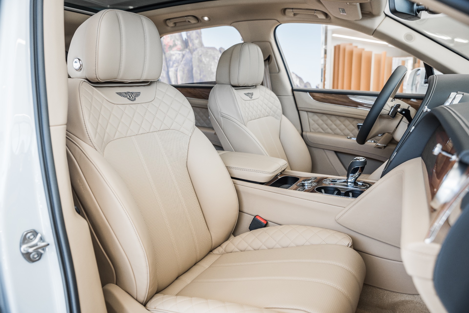 Used 2020 Bentley Bentayga Hybrid | St. Petersburg, FL