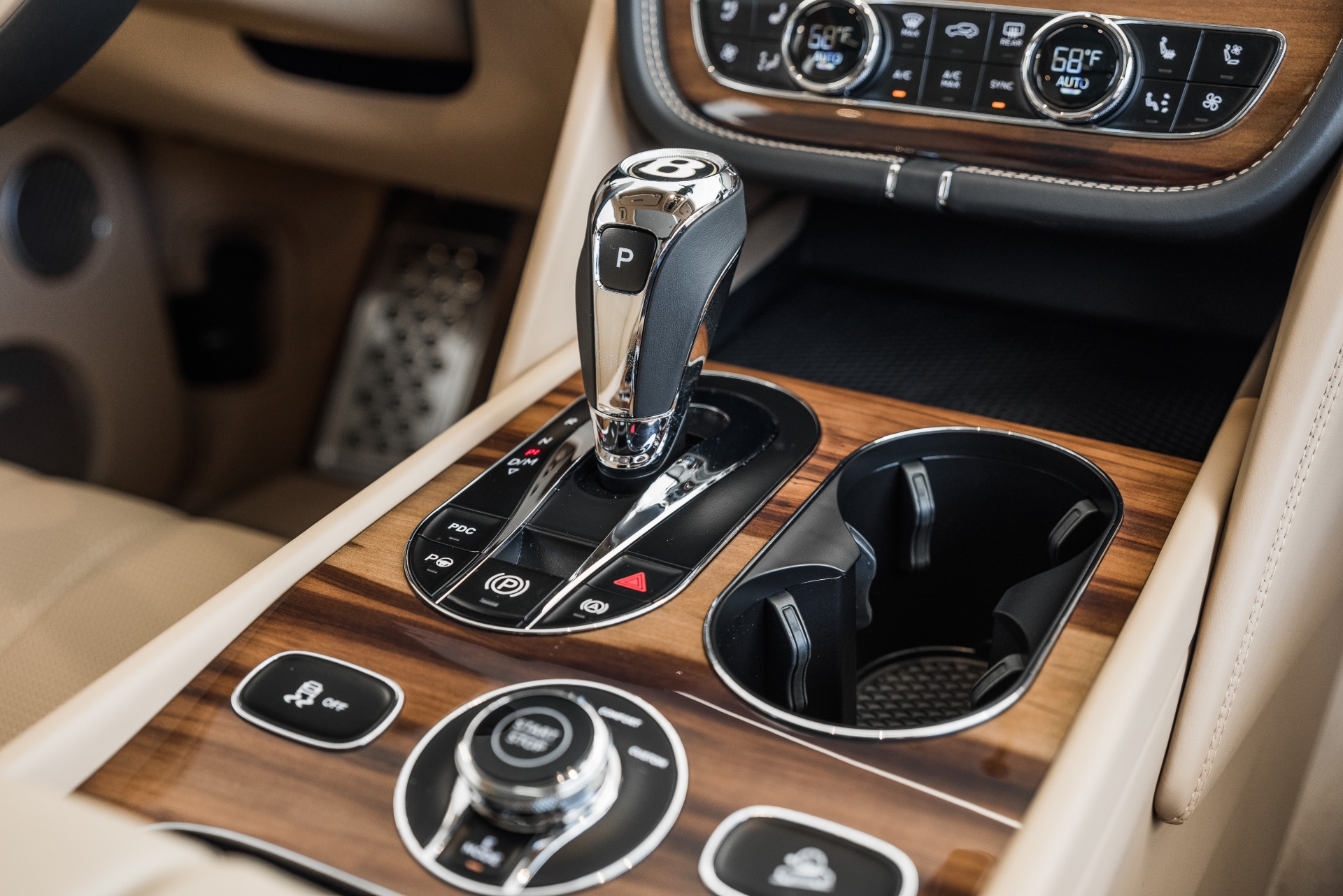 Used 2020 Bentley Bentayga Hybrid | St. Petersburg, FL