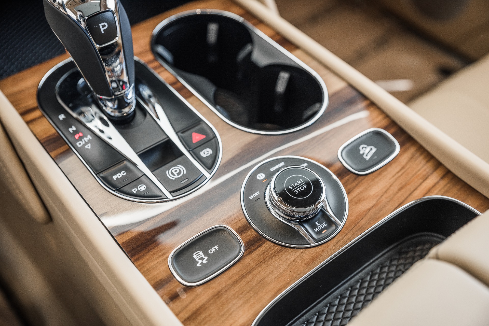 Used 2020 Bentley Bentayga Hybrid | St. Petersburg, FL