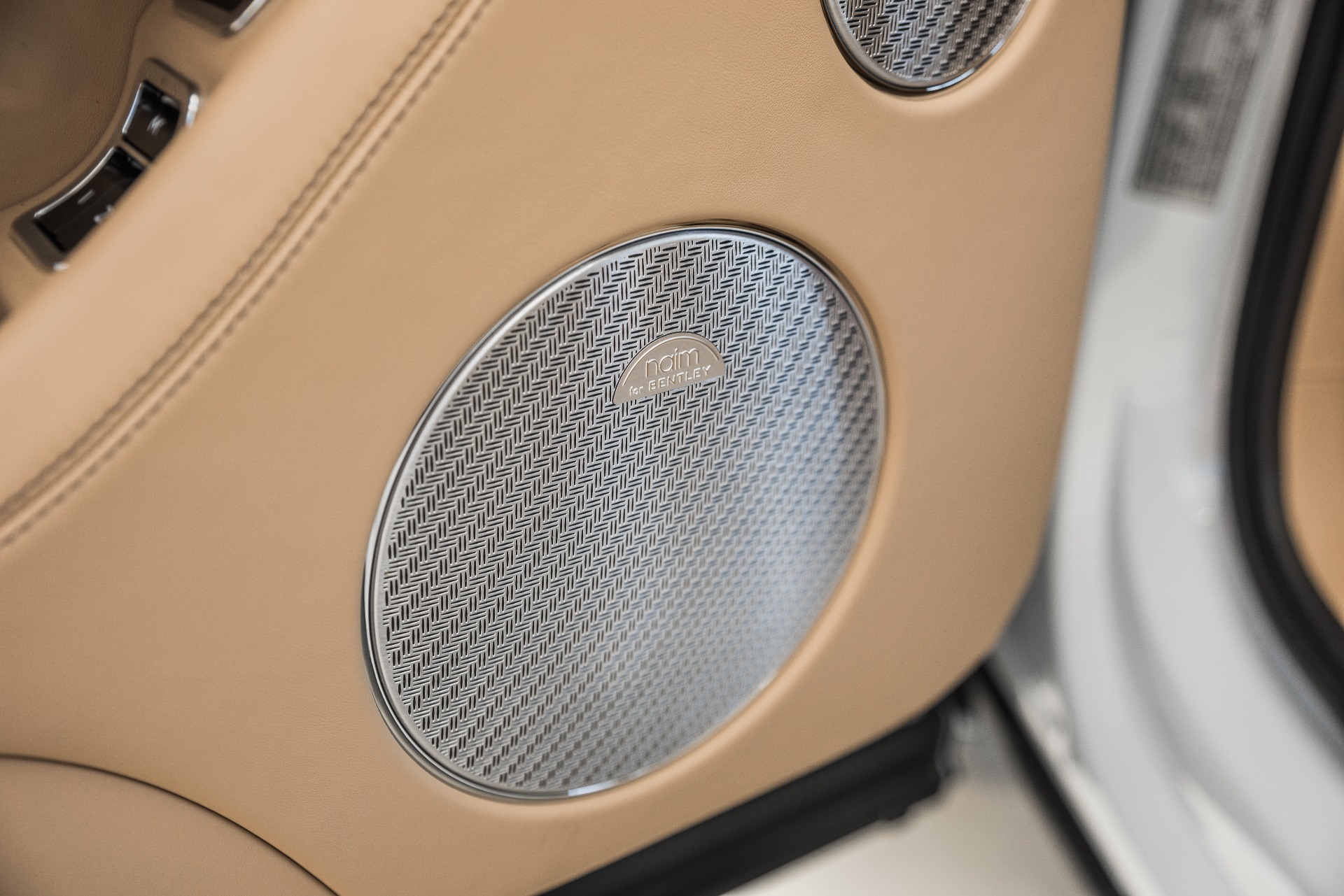 Used 2020 Bentley Bentayga Hybrid | St. Petersburg, FL
