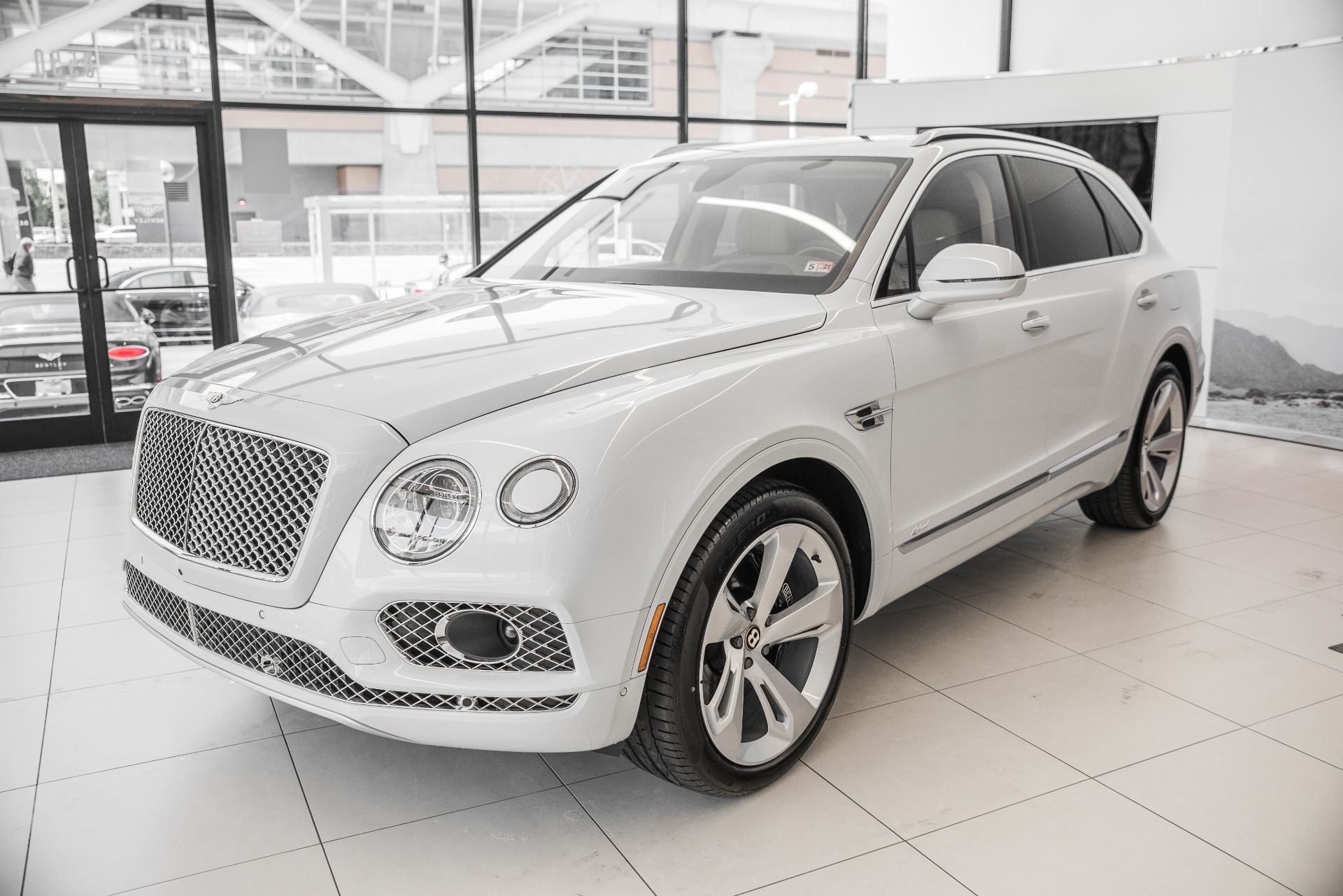 Used 2020 Bentley Bentayga Hybrid | St. Petersburg, FL
