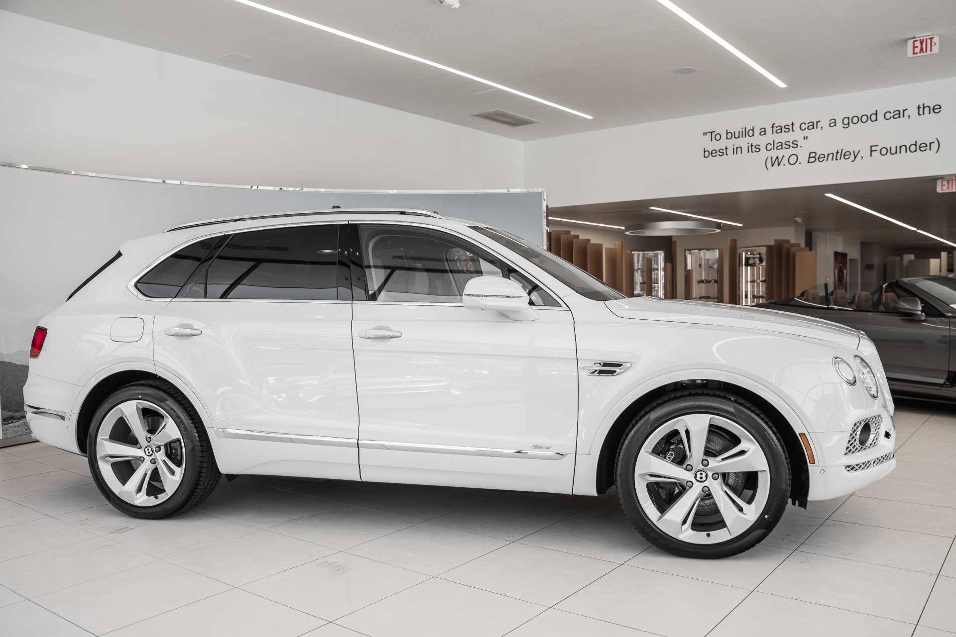 Used 2020 Bentley Bentayga Hybrid | St. Petersburg, FL