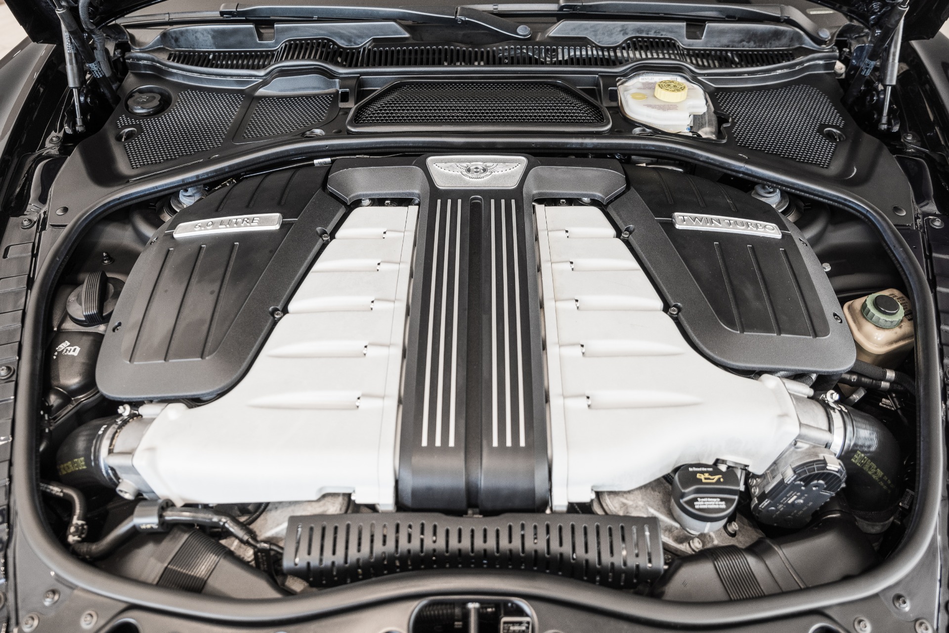 Used 2016 Bentley Flying Spur W12 | St. Petersburg, FL